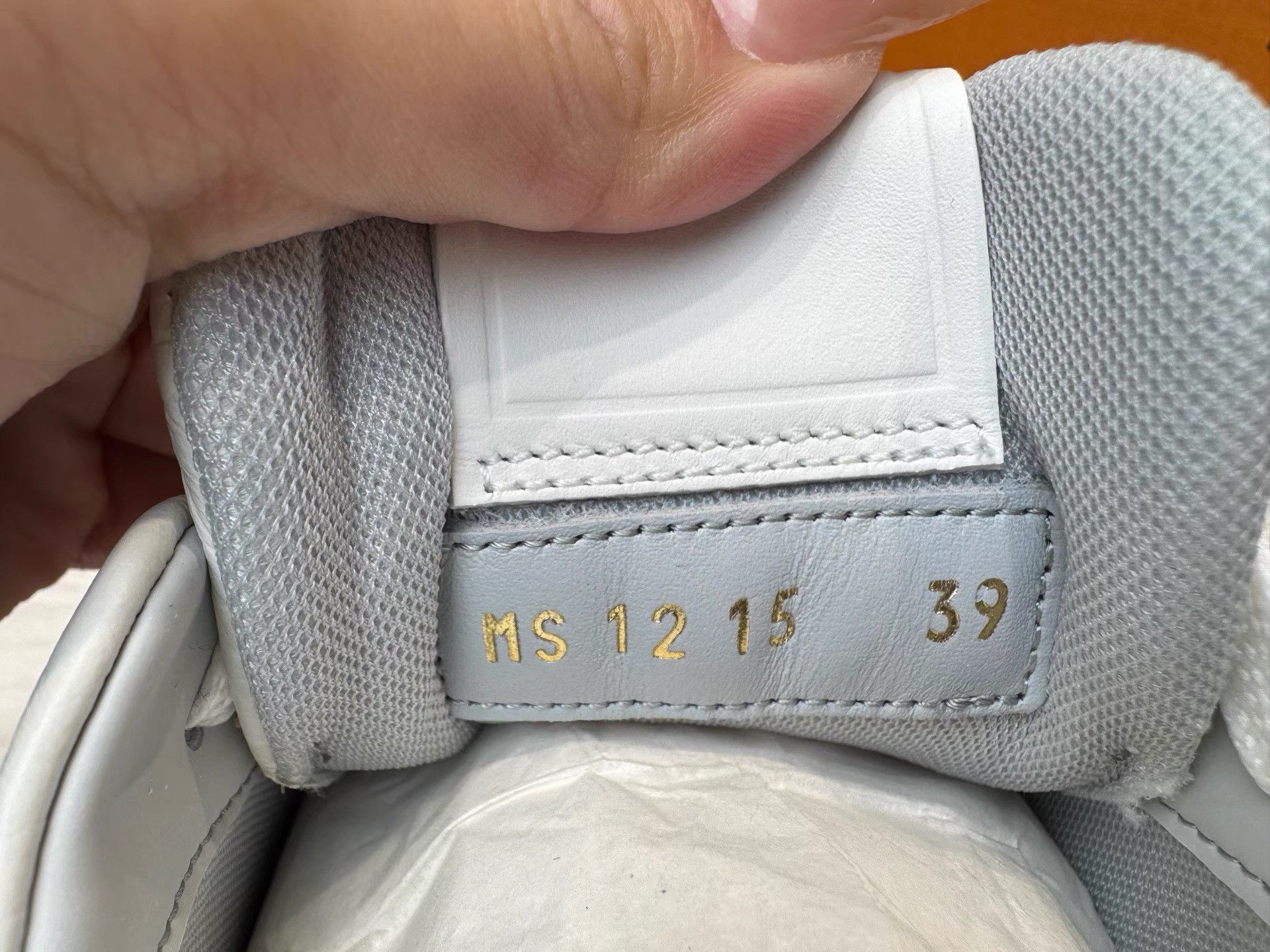Louis Vuitton Louis Vuitton 2025 New White Cement Trainer Sneakers K36 Size US 9 / IT 39 - 5 Thumbnail