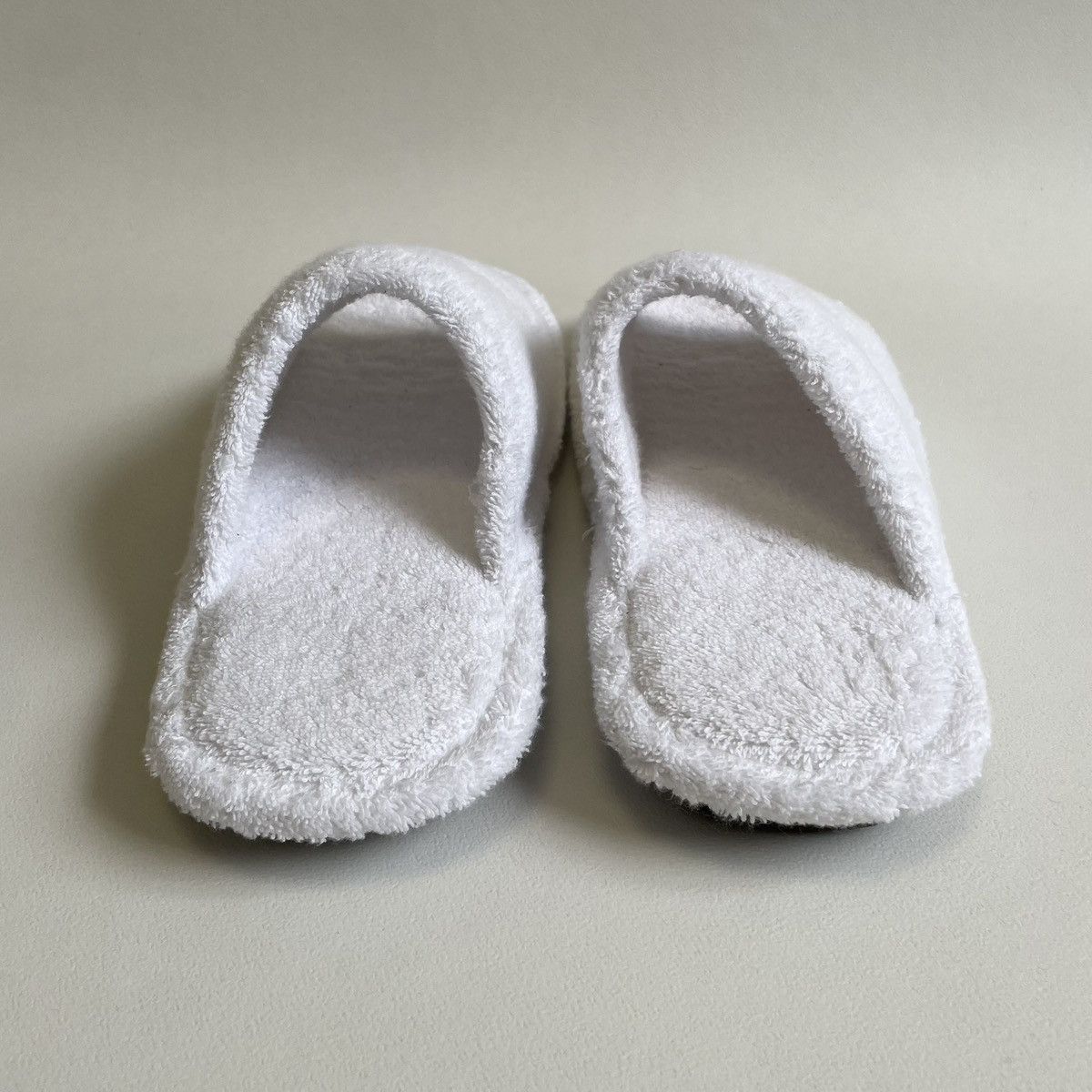 Balenciaga White Terry Cotton ‘Hotel Slippers’ Size US 9 / EU 42 - 13 Thumbnail