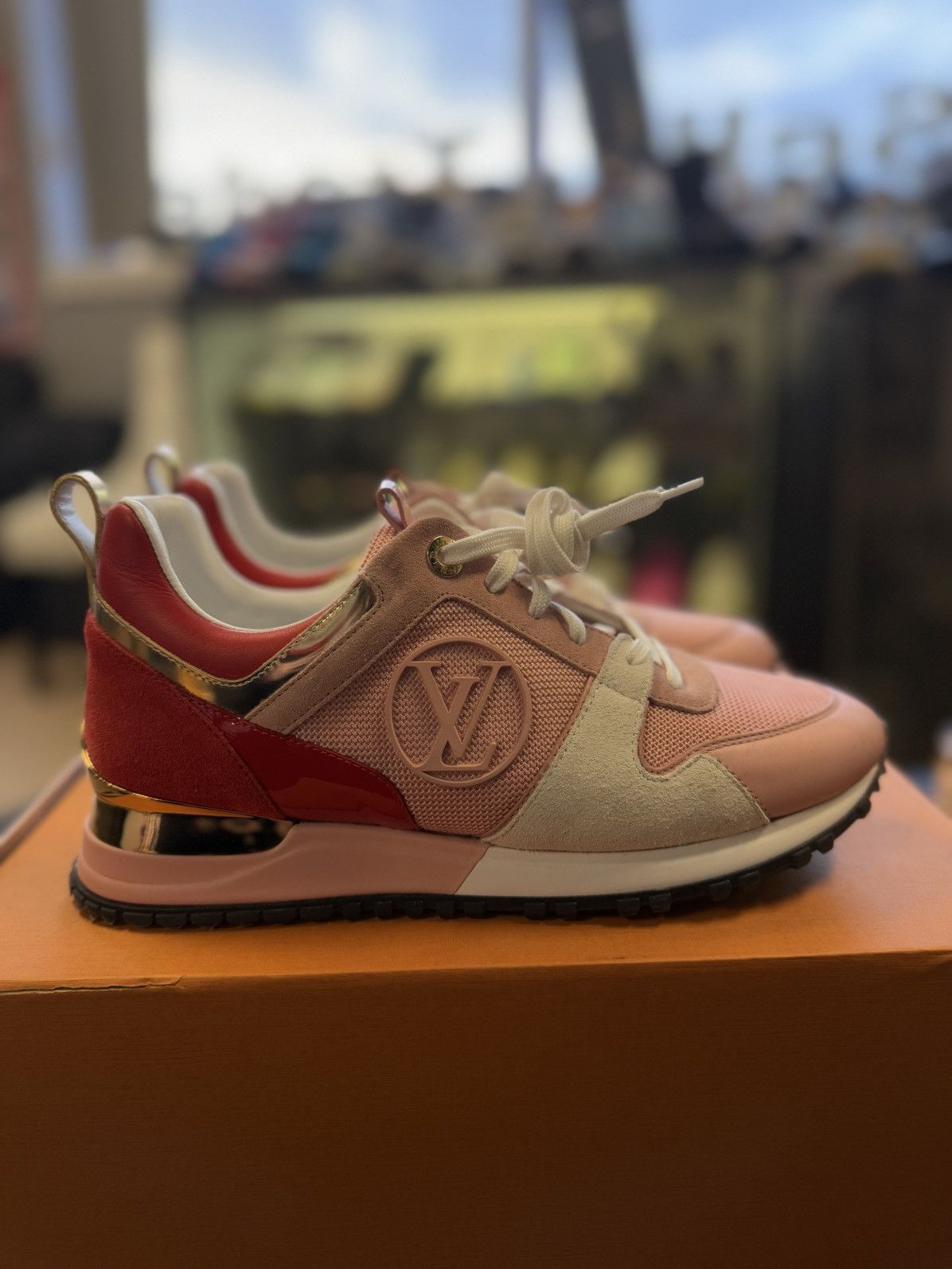 Louis Vuitton Louis Vuitton Women’s Pink Low Top Sneakers 38/8US Size US 8 / IT 38 - 1 Thumbnail