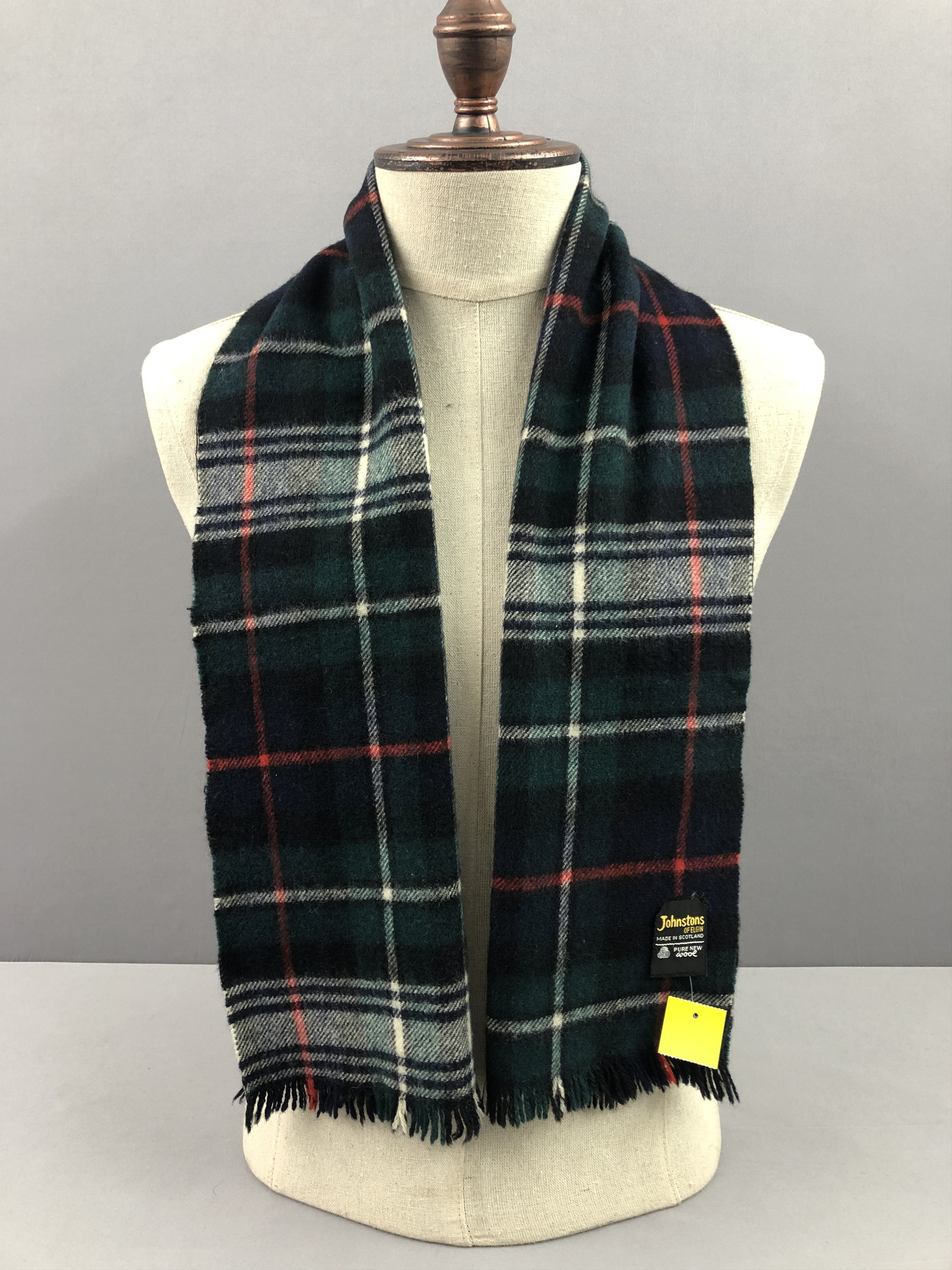 Vintage Johnstons Of Elgin Wool Scarf / Muffler / Neckwear