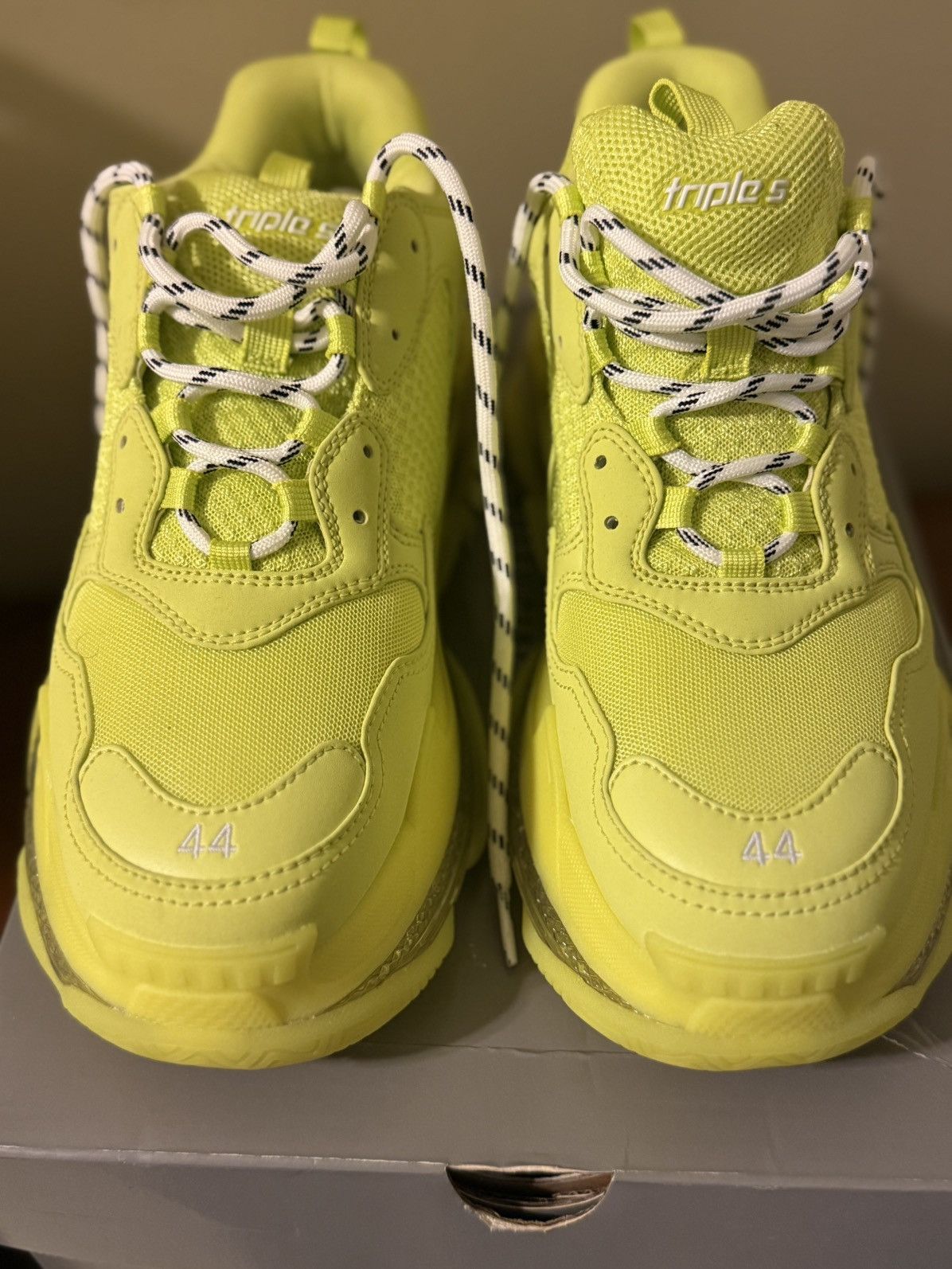 Balenciaga Balenciaga Triple S BRAND NEW Size US 11 / EU 44 - 1 Thumbnail