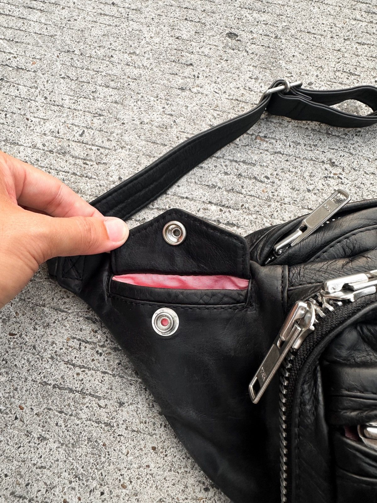 Limi Feu × Yohji Yamamoto Yohji Yamamoto Leather Waist Bag Size ONE SIZE - 9 Thumbnail