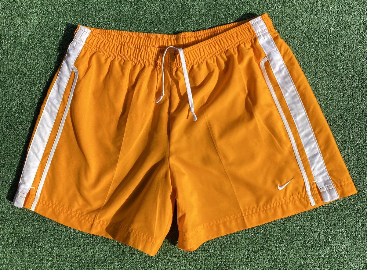 Nike Vintage Y2K Nike Swoosh Orange & White Athletic Shorts Size 30" / US 8 / IT 44 - 1 Thumbnail