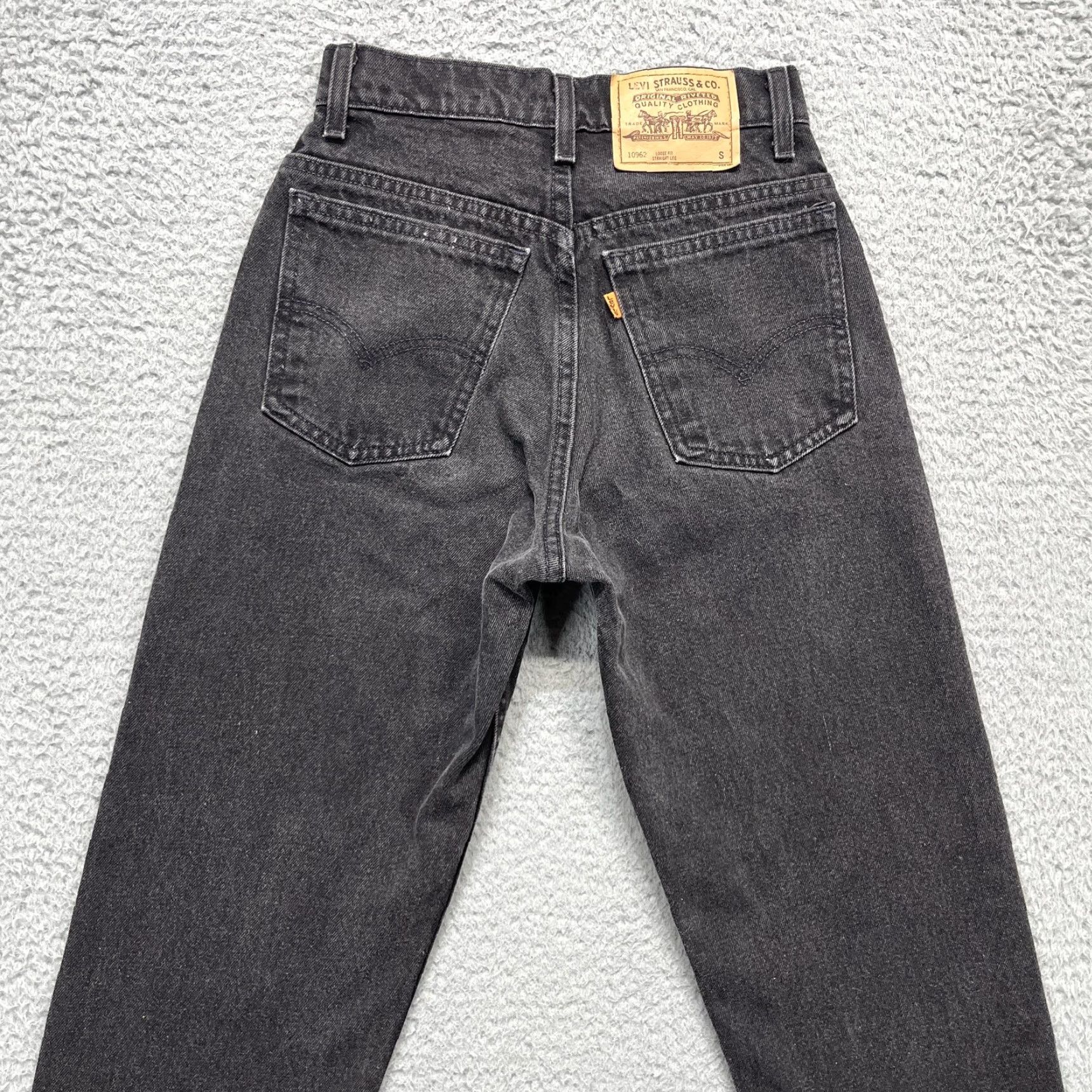 Levi's VINTAGE Levi's 962 Jeans Womens 3 Black USA 90s Loose Fit Straight Leg Jeans Womens Size 26" / US 2 / IT 38 - 3 Thumbnail