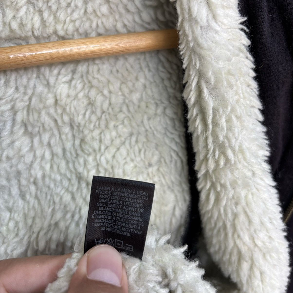 Marc by Marc Jacobs MARC by MARC JACOB x BARNEY NEW YORK FAUX FUR JACKET Size XS / US 0-2 / IT 36-38 - 13 Thumbnail