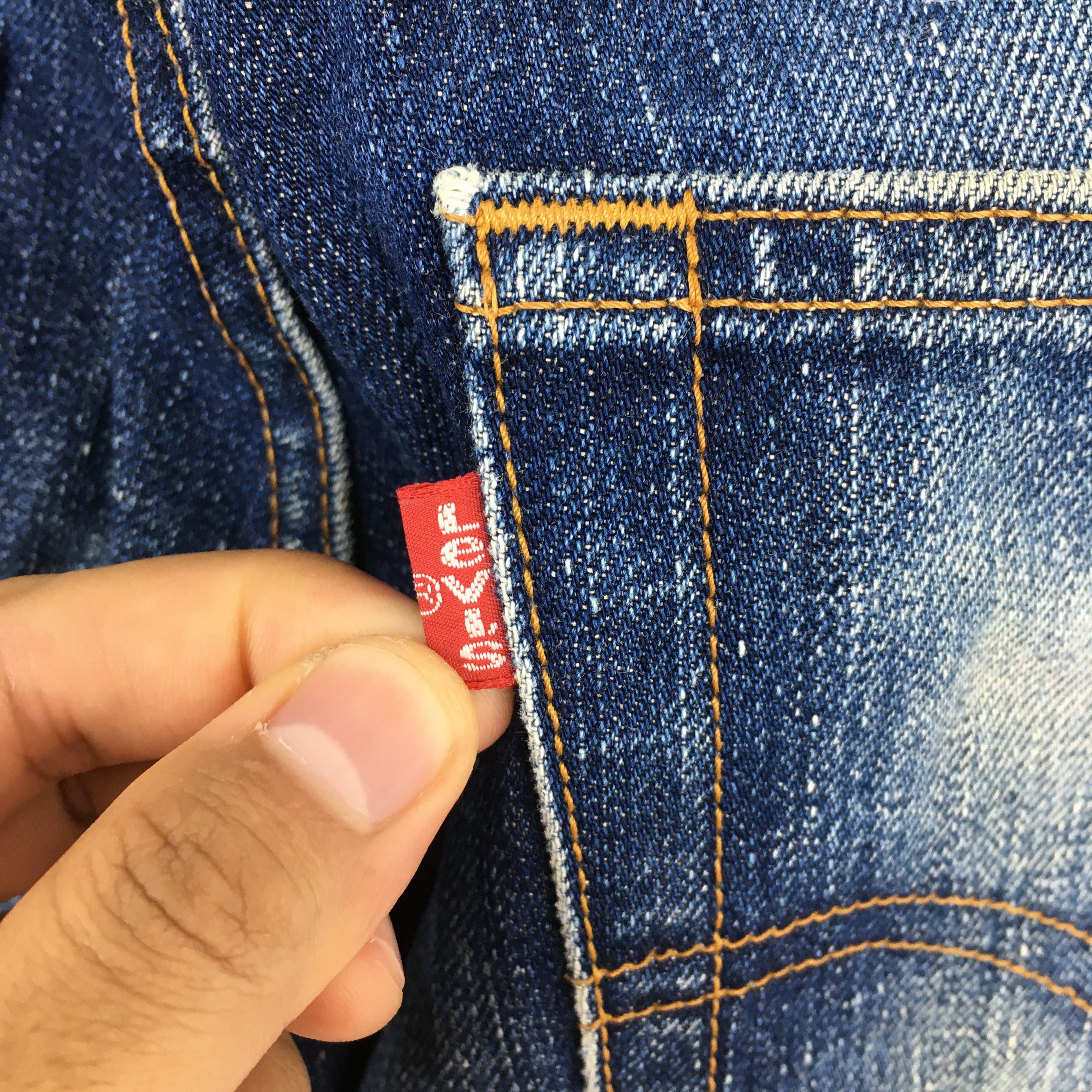 Levi's Size 29x30 Vintage Levi's 505 0300 Light Wash Jeans S1257 Size US 29 - 12 Thumbnail