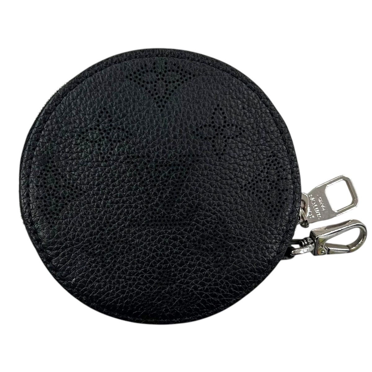 Louis Vuitton Mahina Round Coin Purse Key Pouch Wallet in Black, Women's
