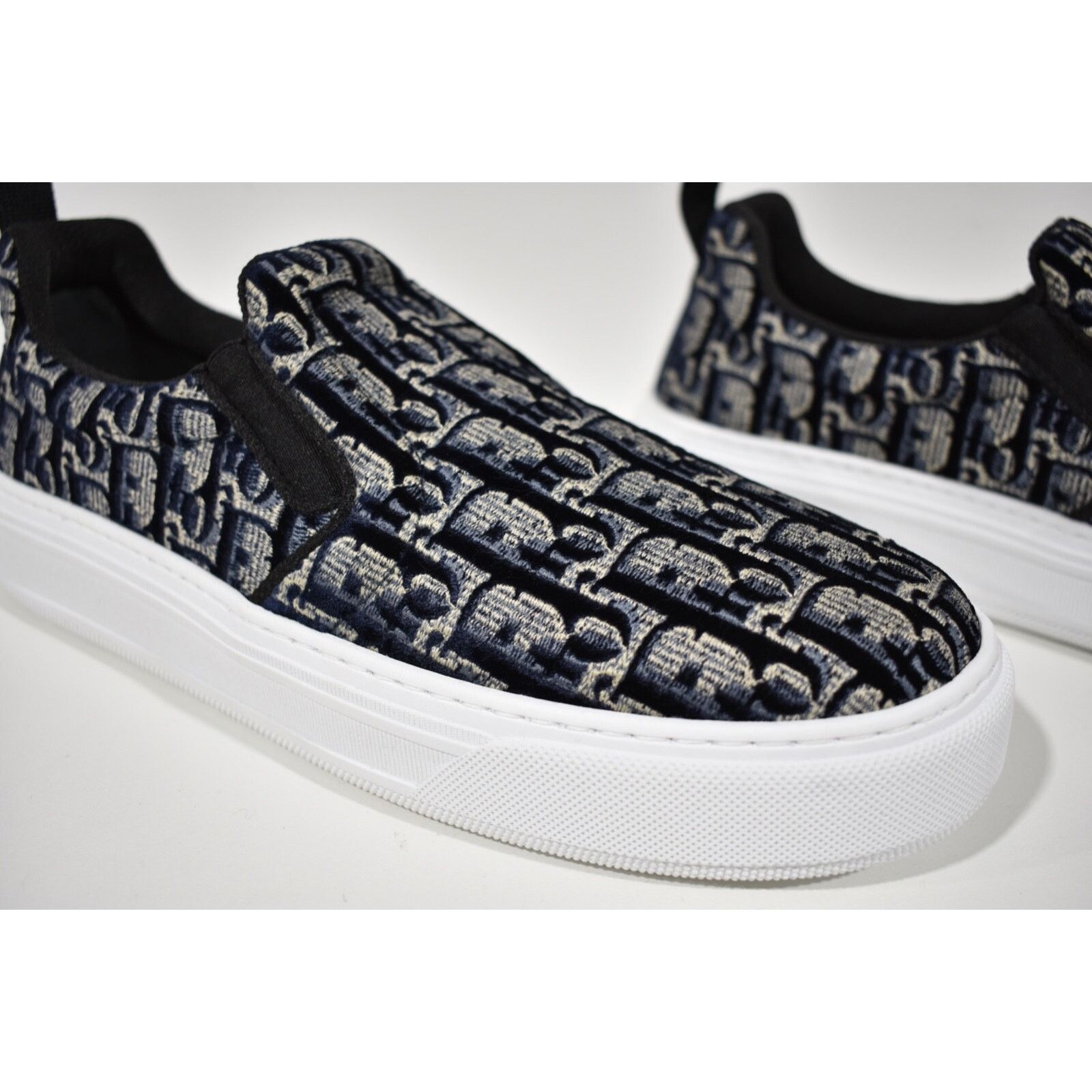 Dior Solar Oblique Logo White Flat Skate Slip On Low Sneaker 41.5 Size US 11.5 / IT 41.5 - 4 Thumbnail