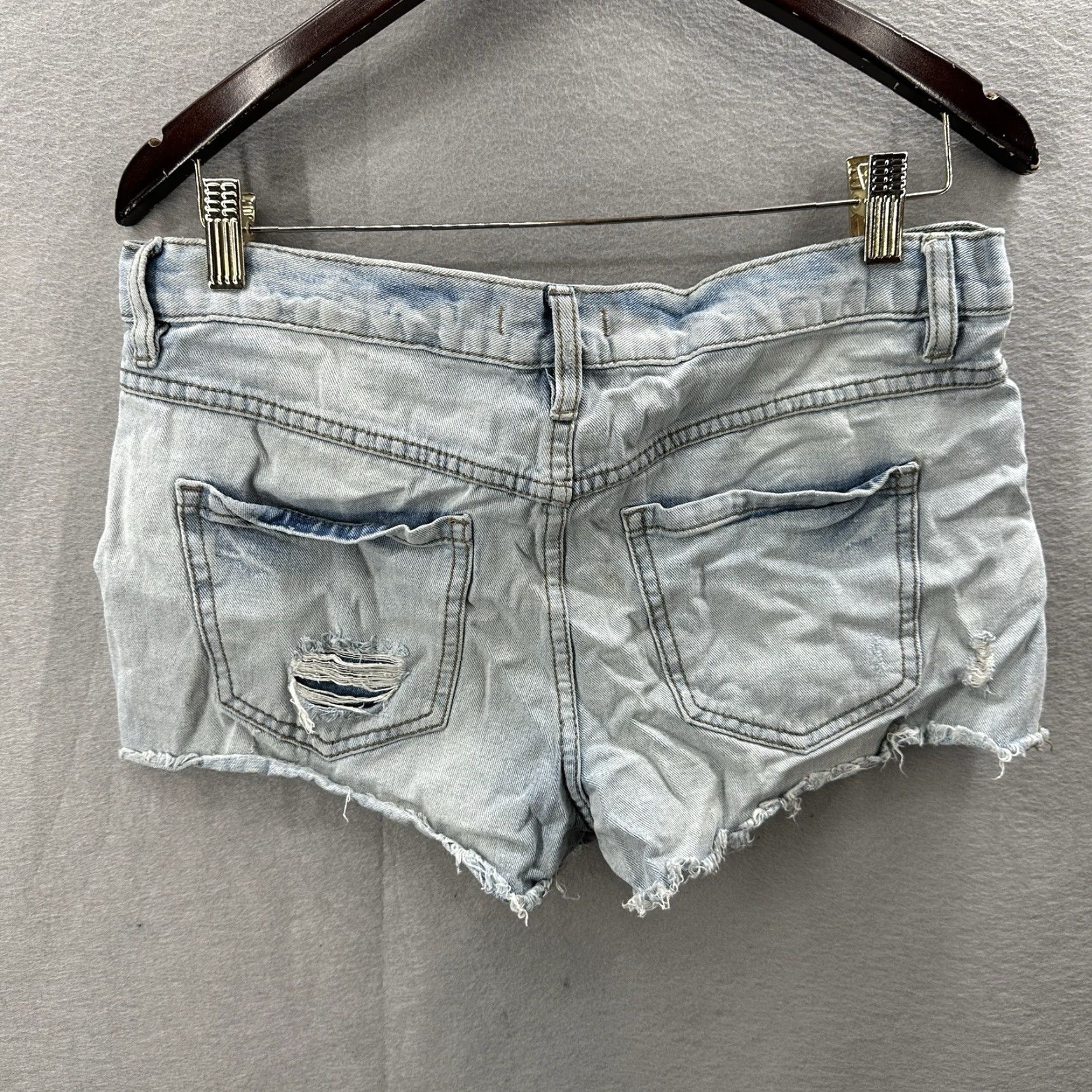 Free People Free People Denim Shorts Womens 27 Shortie Button Fly Boho y2k Blue Size 27" / US 4 / IT 40 - 5 Thumbnail