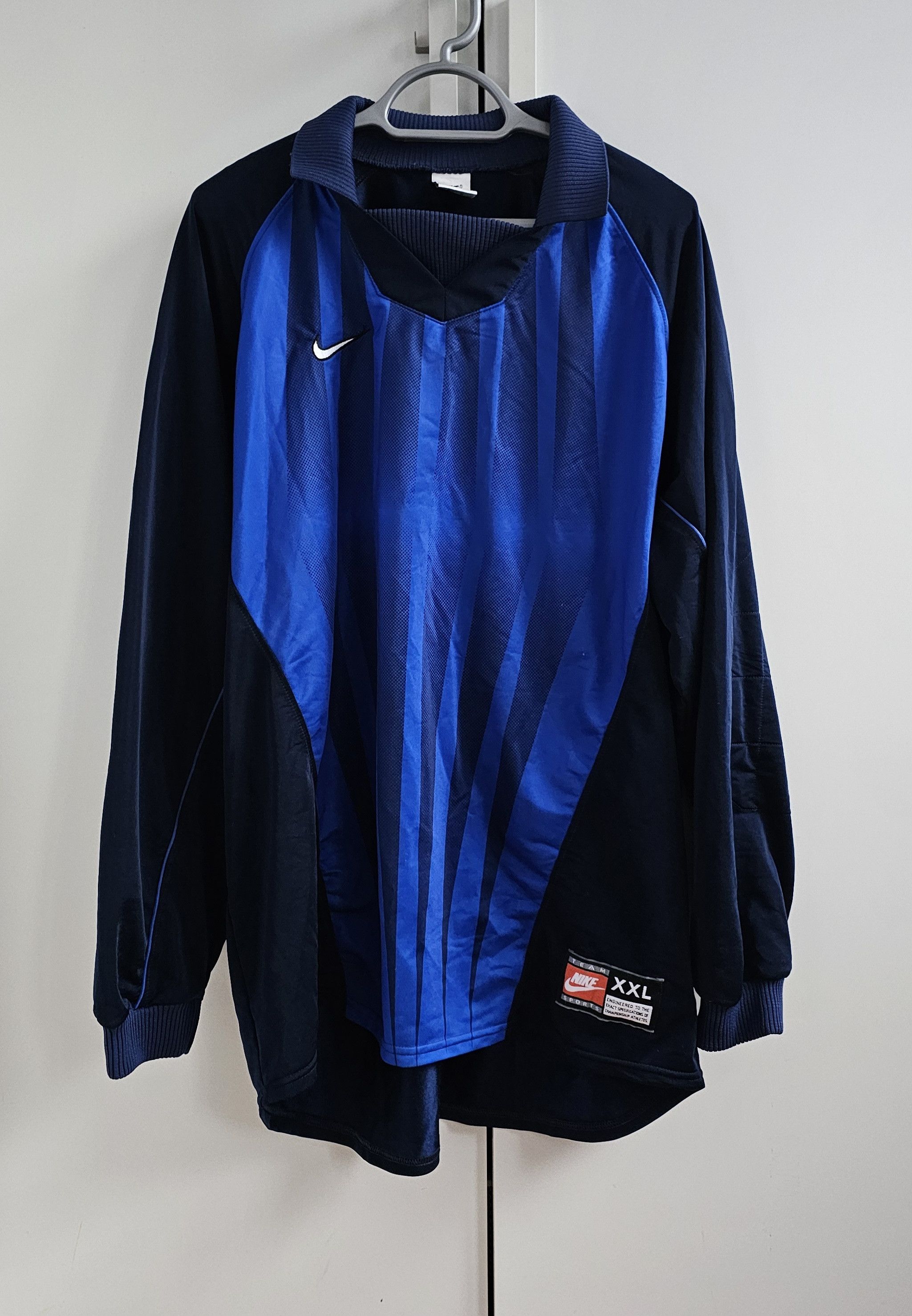 Nike Nike jersey soccer T-shirt XXL vintage 90s football Size US XXL / EU 58 / 5 - 2 Thumbnail