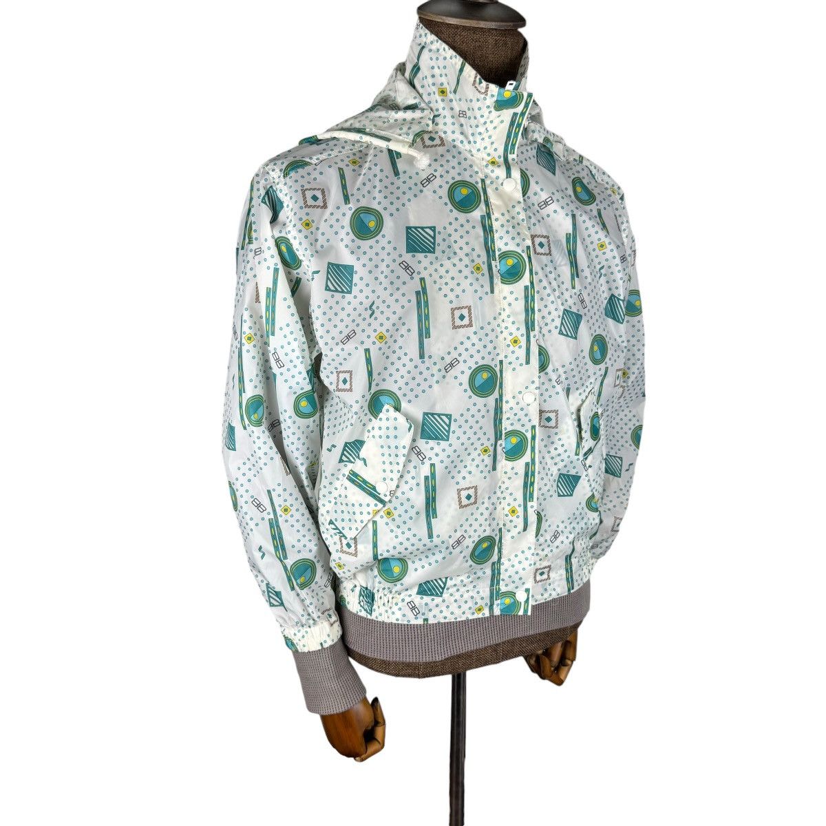 Balenciaga 🌟BALENCIAGA SPORTS HOODIE WINDBREAKER LIGHT JACKET Size M / US 6-8 / IT 42-44 - 2 Thumbnail