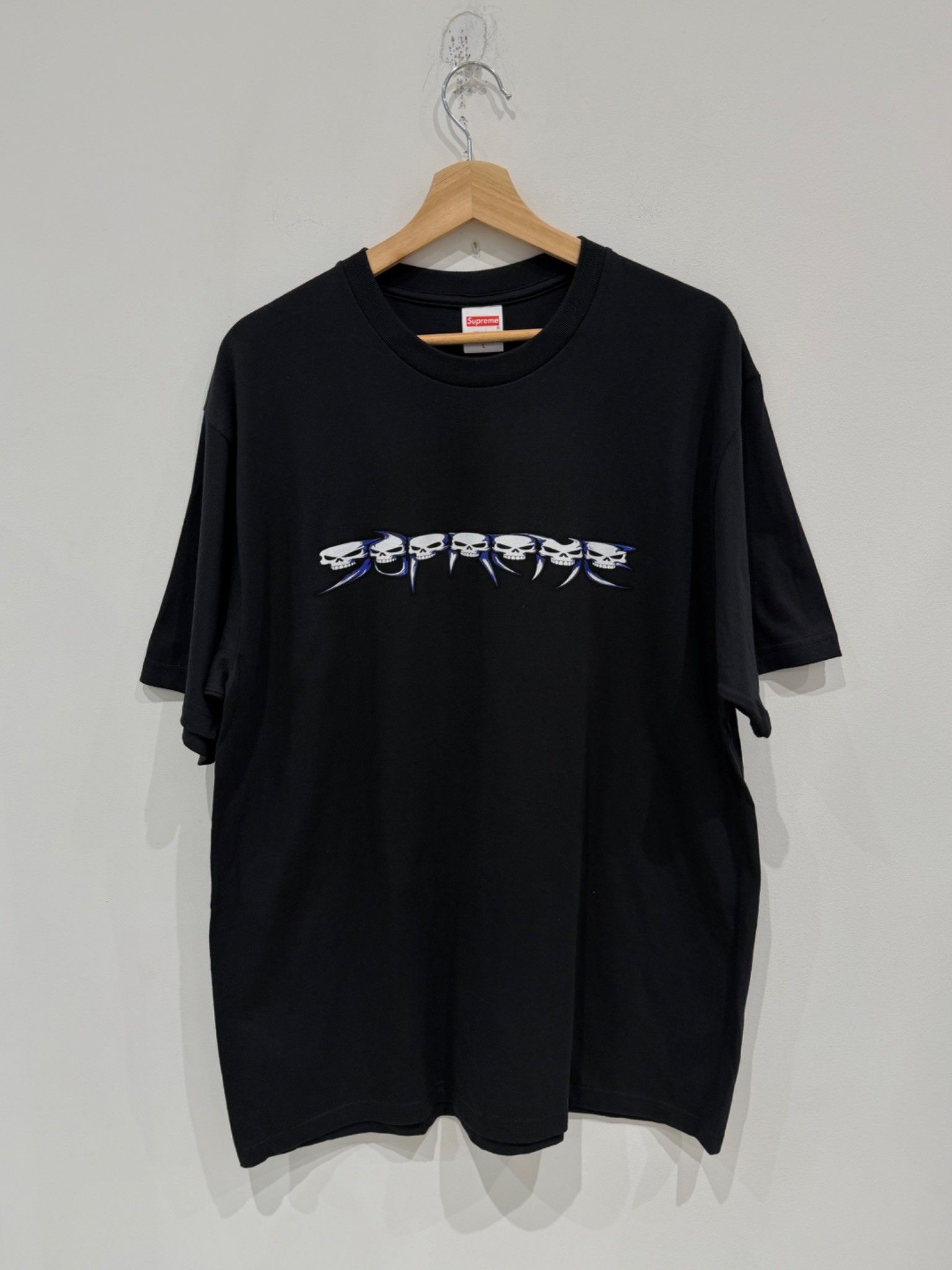 Supreme Skulls Spellout Tee navy 紺 Supreme Supreme Skulls Spellout Tee | Grailed