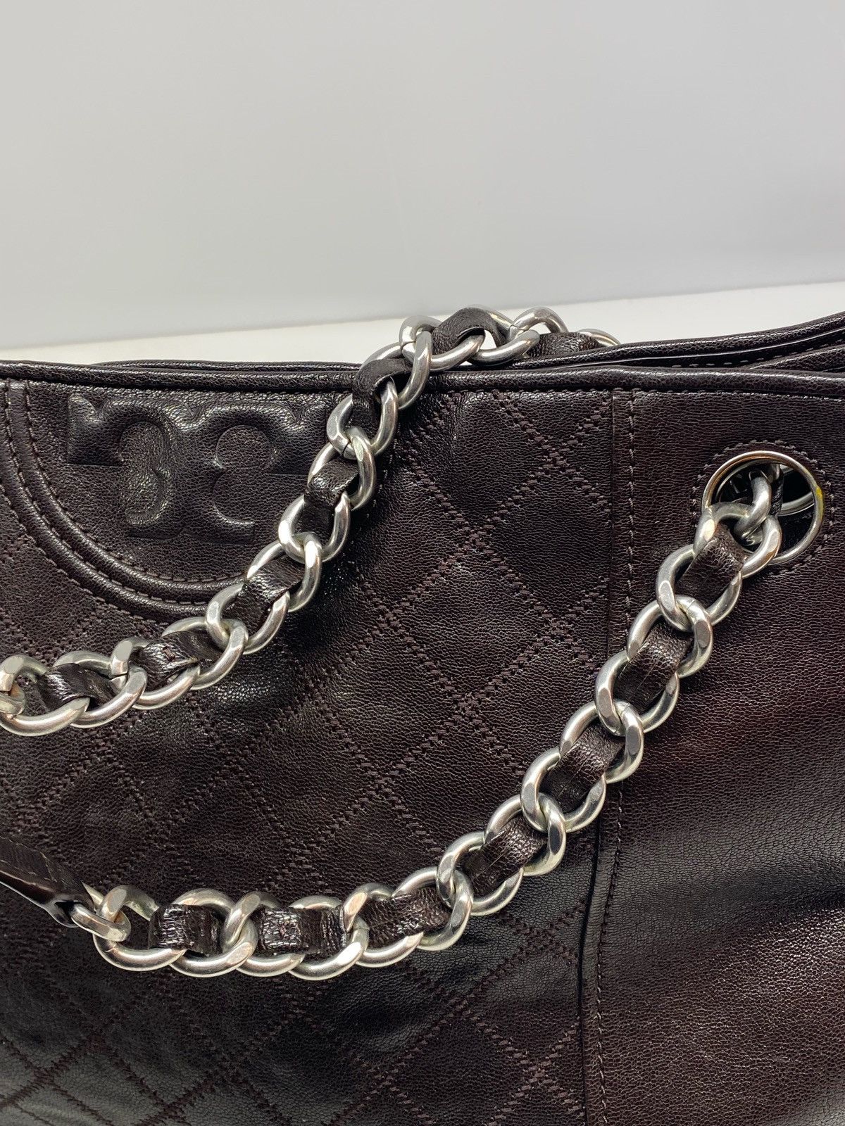 Tory Burch 🔥 TORY BURCH QUILTED CHAIN BAG LEATHER Y2K LUXURY VIBES Size ONE SIZE - 19 Thumbnail