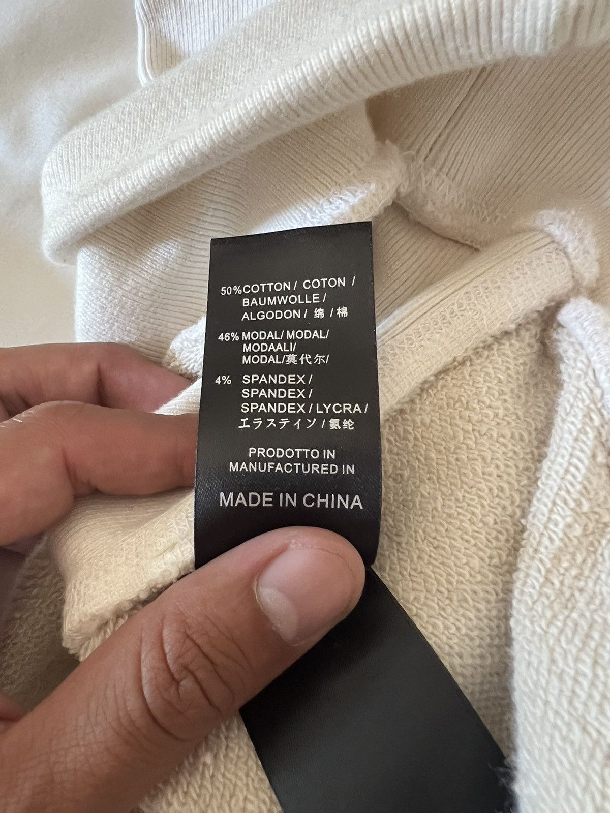 Yeezy Yeezy Season 4 Calabassas Crewneck Size US L / EU 52-54 / 3 - 4 Thumbnail