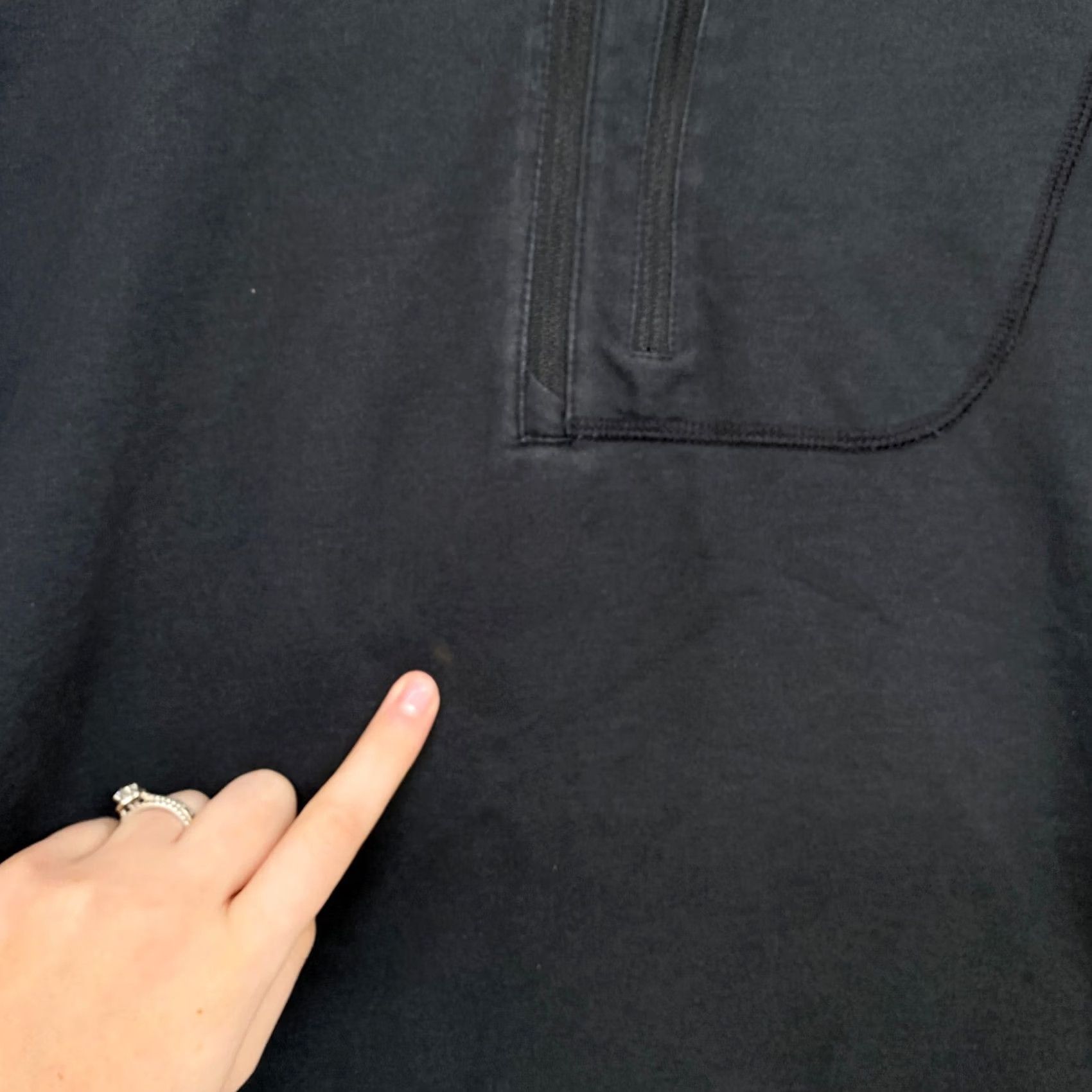 Mountain Hardwear Mountain Hardwear Shirt Mens M Pullover 1/4 Zip Black Outdoor Hiking Breathable Logo Casual Sportswear Size US M / EU 48-50 / 2 - 5 Thumbnail