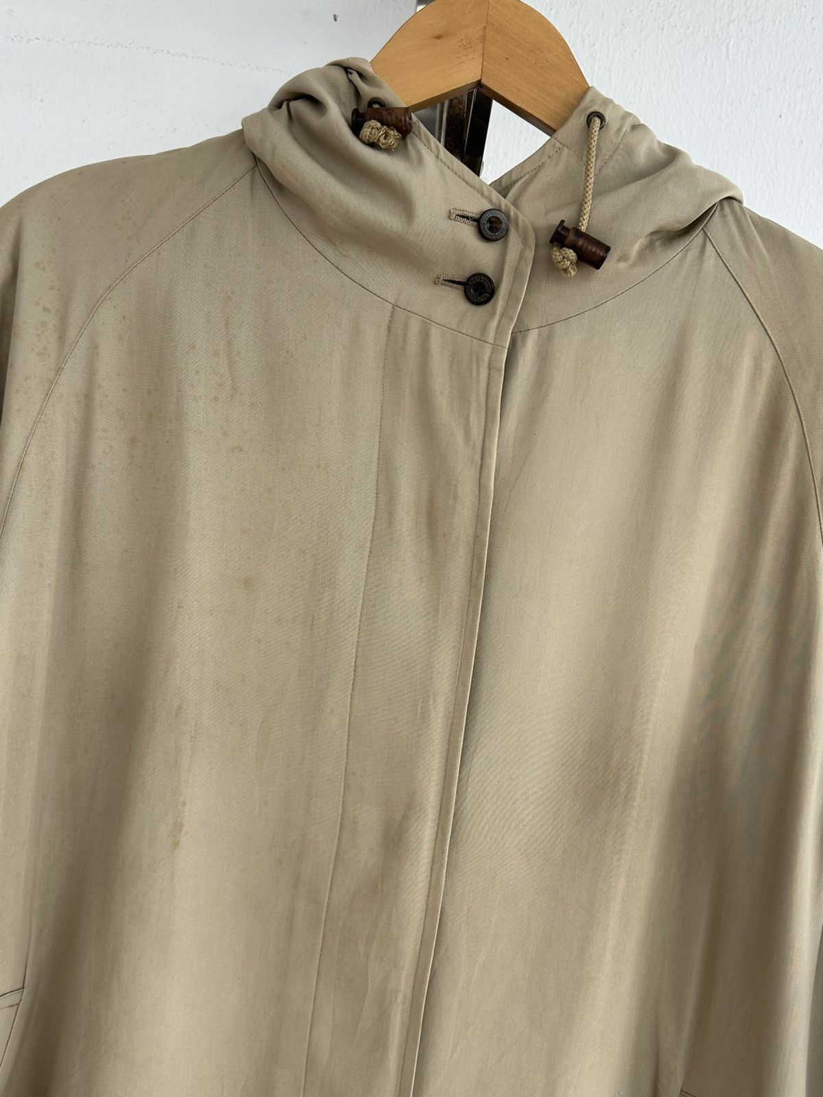 Burberry Burberry Trench Coat Hoodie Beige Vintage Size US L / EU 52-54 / 3 - 3 Thumbnail