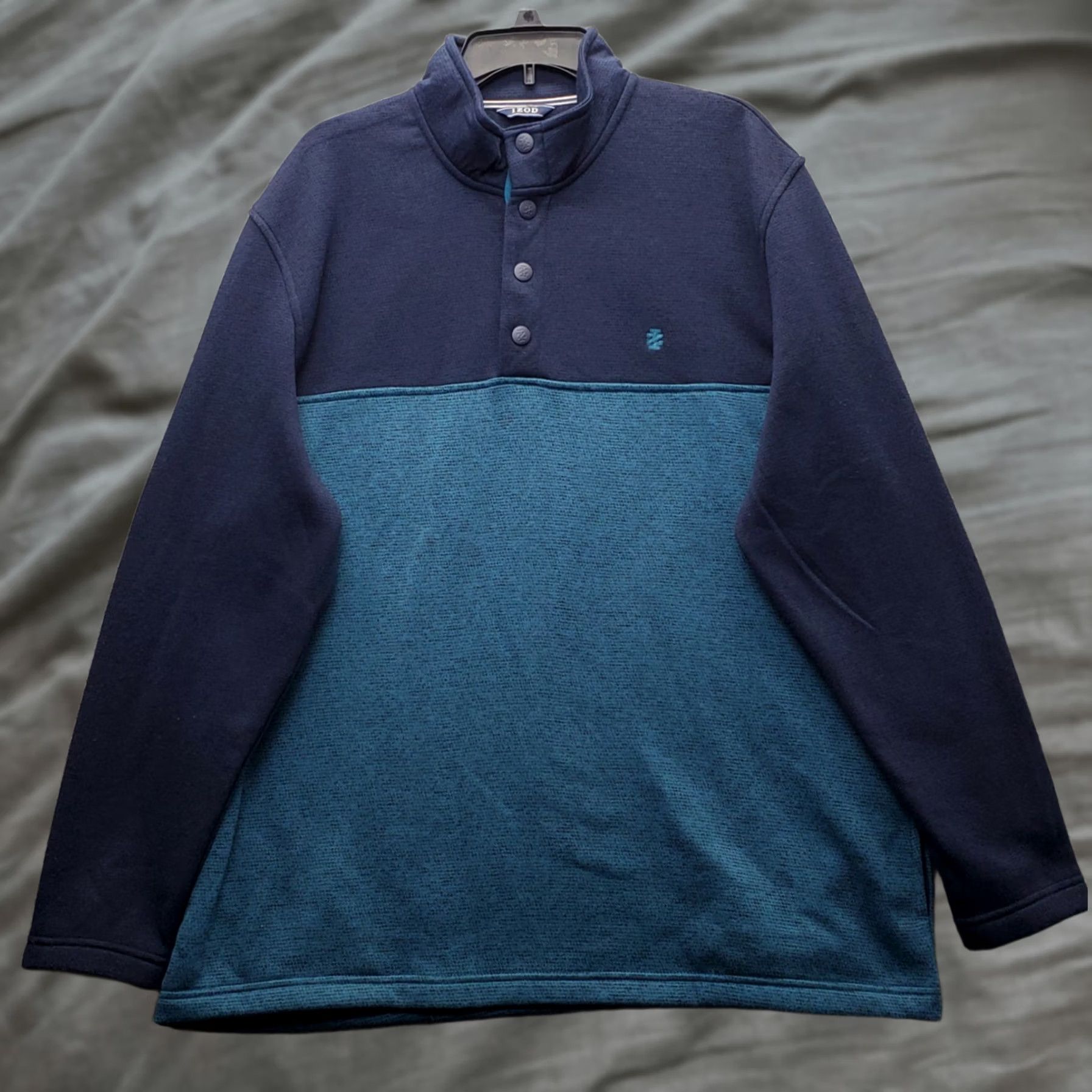 Izod IZOD Mens XL Sweatshirt Multicolor Fleece Lined Embroidered Logo Quarter Snap Front Men Size XL Color Multicolor Logo Embroidered Sweatshirt Size US XL / EU 56 / 4 - 1 Thumbnail
