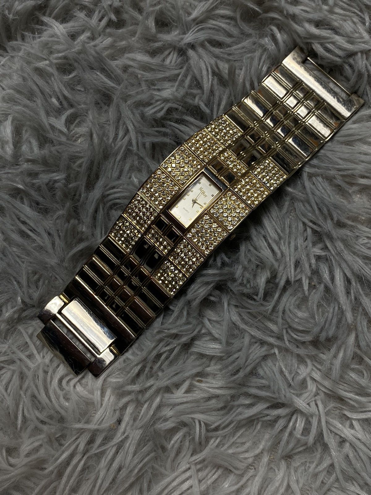 Japanese Brand Gold Crystal Bracelet Watch - Japanese Brand Size ONE SIZE - 8 Thumbnail