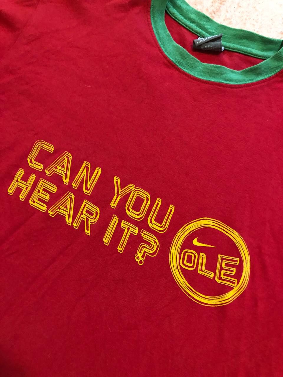 Nike Vintage Nike Big Y2K Logo Short Sleeve T-Shirt Size M Size US M / EU 48-50 / 2 - 7 Thumbnail