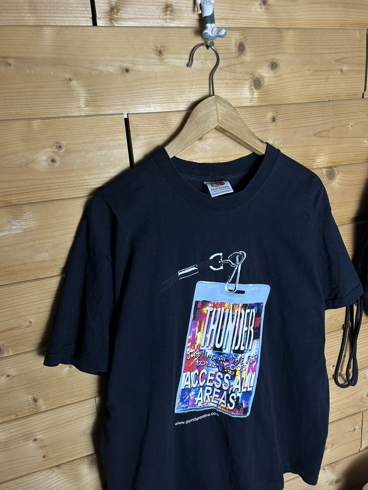 Band Tees Rare Vintage Thunder 2003 tour t shirt Size US L / EU 52-54 / 3 - 2 Thumbnail
