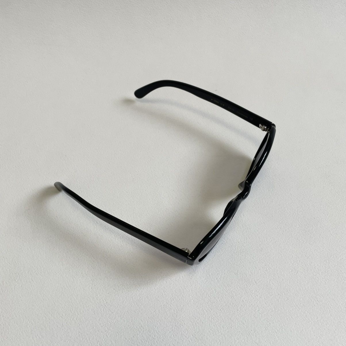 Cutler and Gross Black ‘Oval Shape Lens’ Vintage Sunglasses Size ONE SIZE - 6 Thumbnail