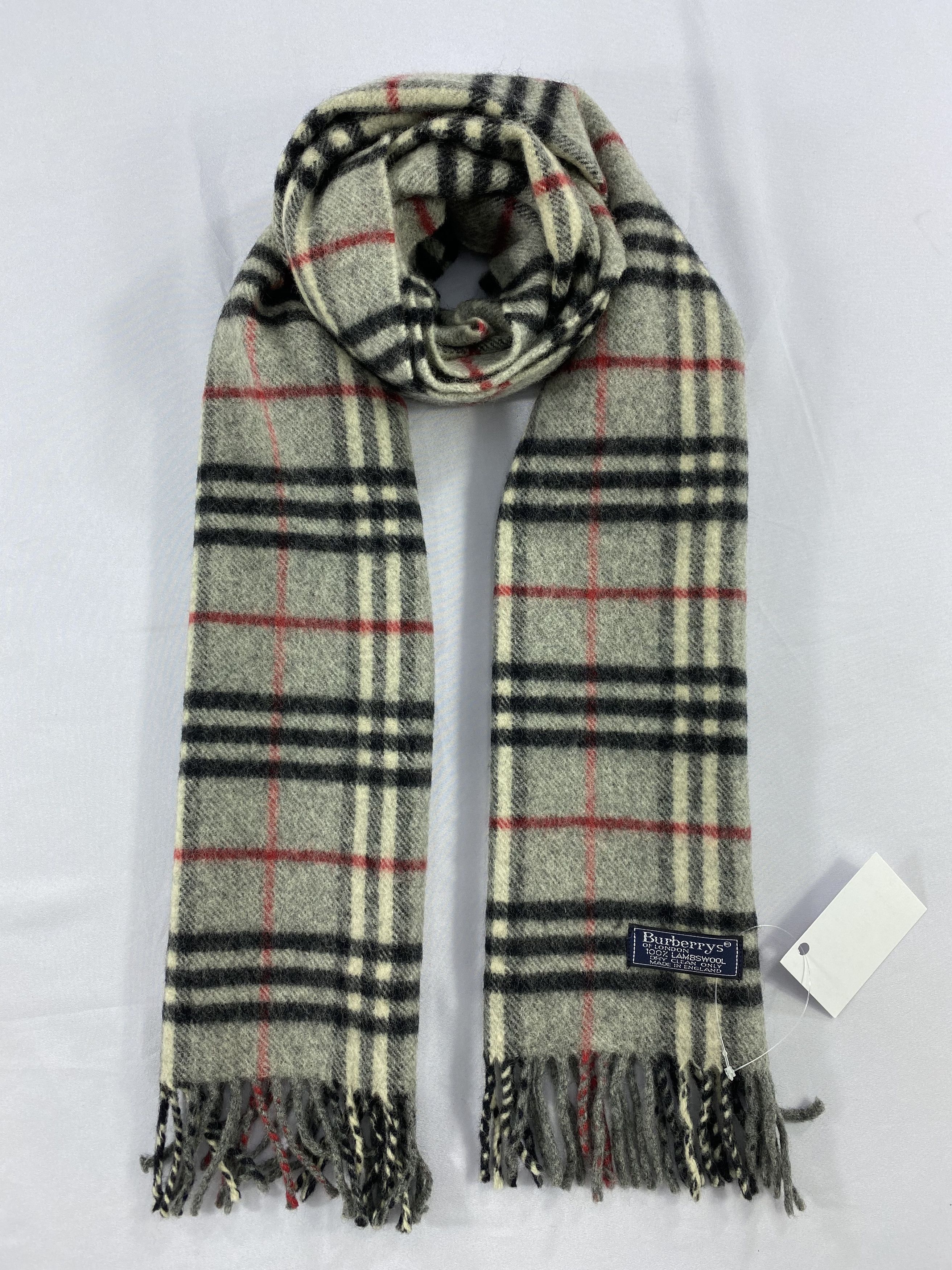 Burberry Vintage Burberry Scarf / Muffler / Neckwear Size ONE SIZE - 1 Thumbnail