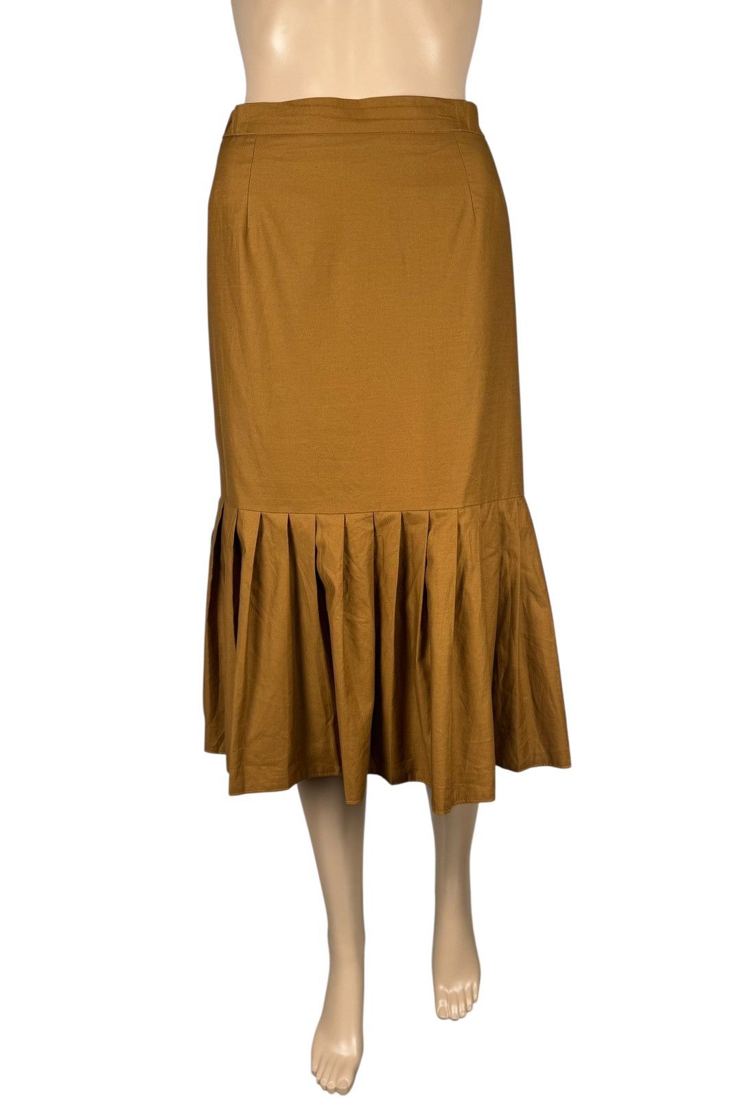 Givenchy Givenchy En Plus Vintage Skirt Pleated High Waist size 42 Size 28" / US 6 / IT 42 - 1 Thumbnail