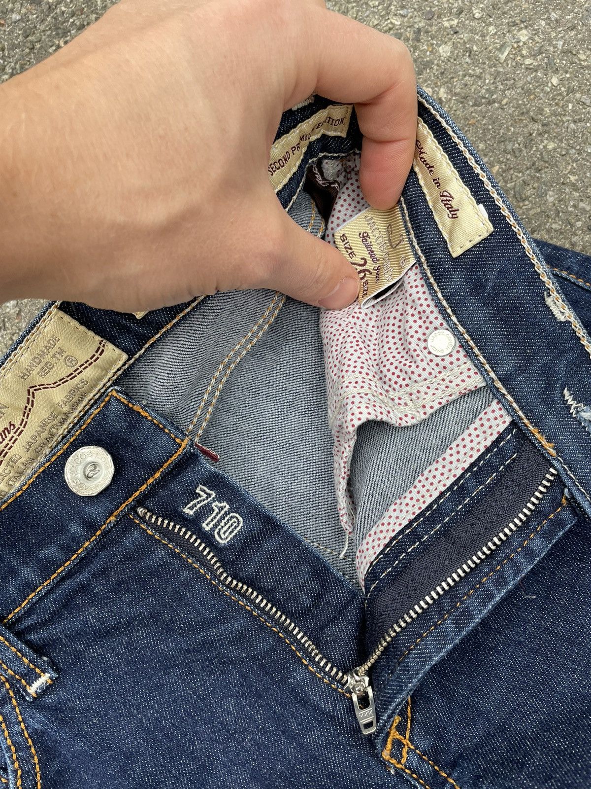 20471120 × Vintage Jacob Cohen Flared Denim Dark Blue Jeans Size 26 Size 26" / US 2 / IT 38 - 7 Thumbnail