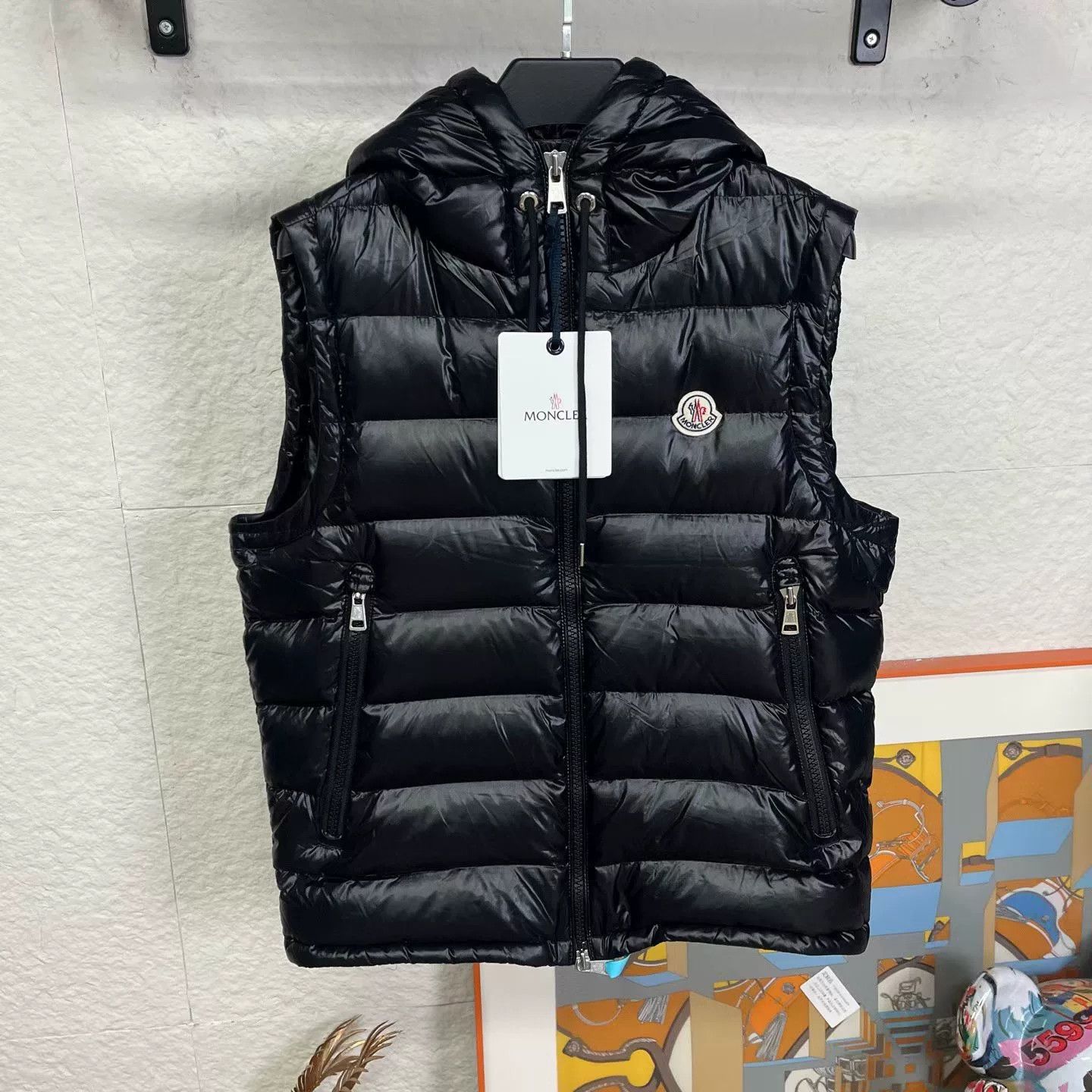 Moncler Moncler Striped Down Vest Size M / US 6-8 / IT 42-44 - 1 Thumbnail