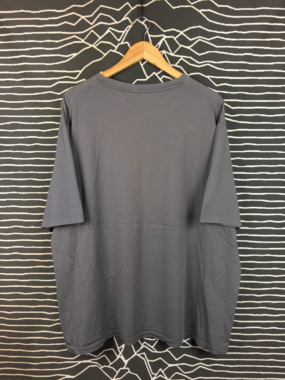 Uniqlo Uniqlo Jil Sander +J Plain Casual Essentials Tee Size 3XL Size US XXL / EU 58 / 5 - 7 Thumbnail
