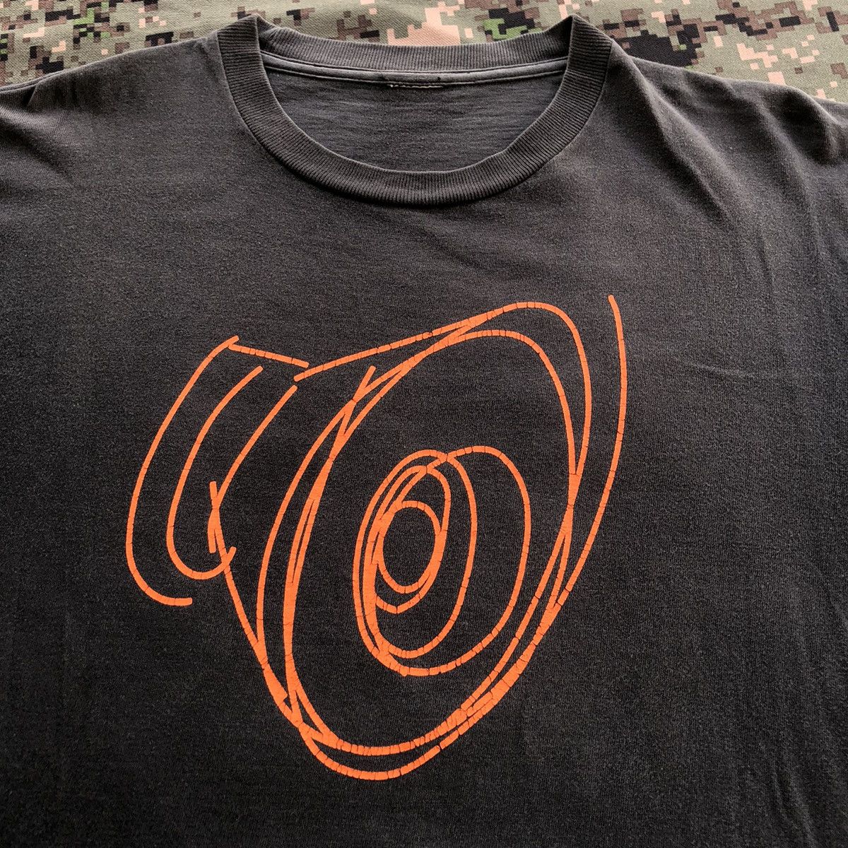 Band Tees × Vintage Vtg Late 90s Jon Spencer Blues Explosion Acme Band Tshirt Size US M / EU 48-50 / 2 - 5 Thumbnail