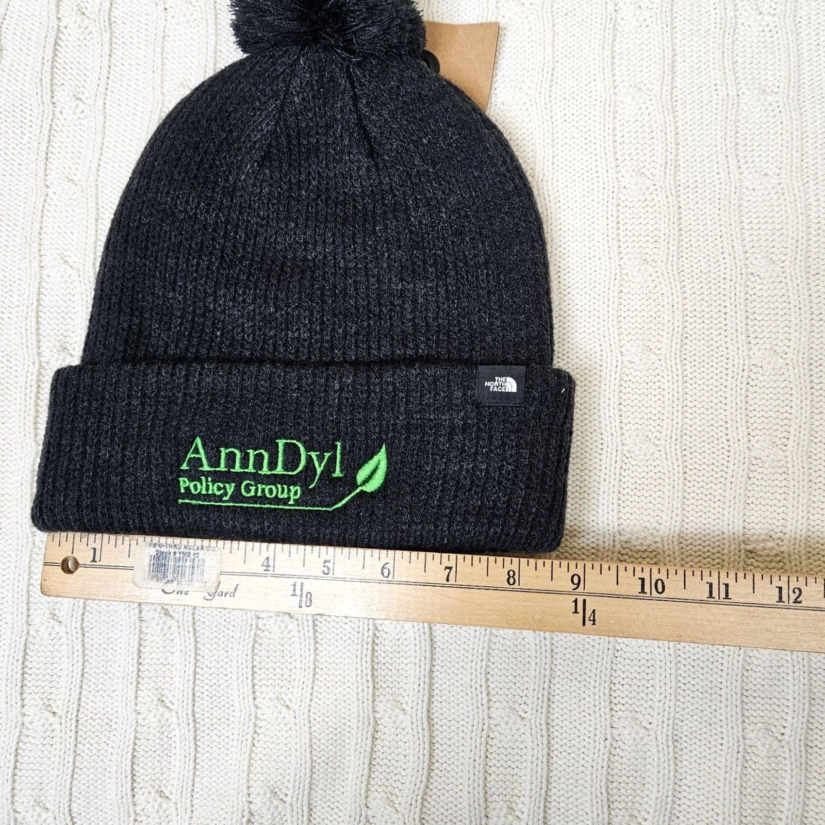 The North Face The North Face Beanie Unisex Adults One Size Black Knit Pompom Hat Winter Fall Spring Size ONE SIZE - 4 Thumbnail
