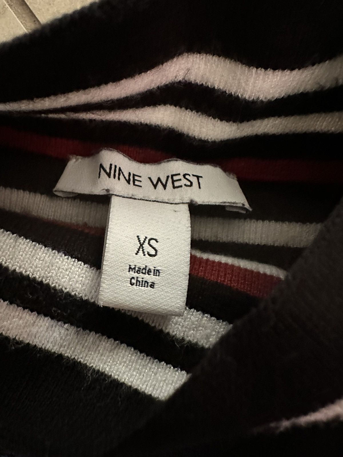 Nine West Nine West Y2K Sleeveless Stretchy Striped Top Size XS Size XS / US 0-2 / IT 36-38 - 2 Thumbnail