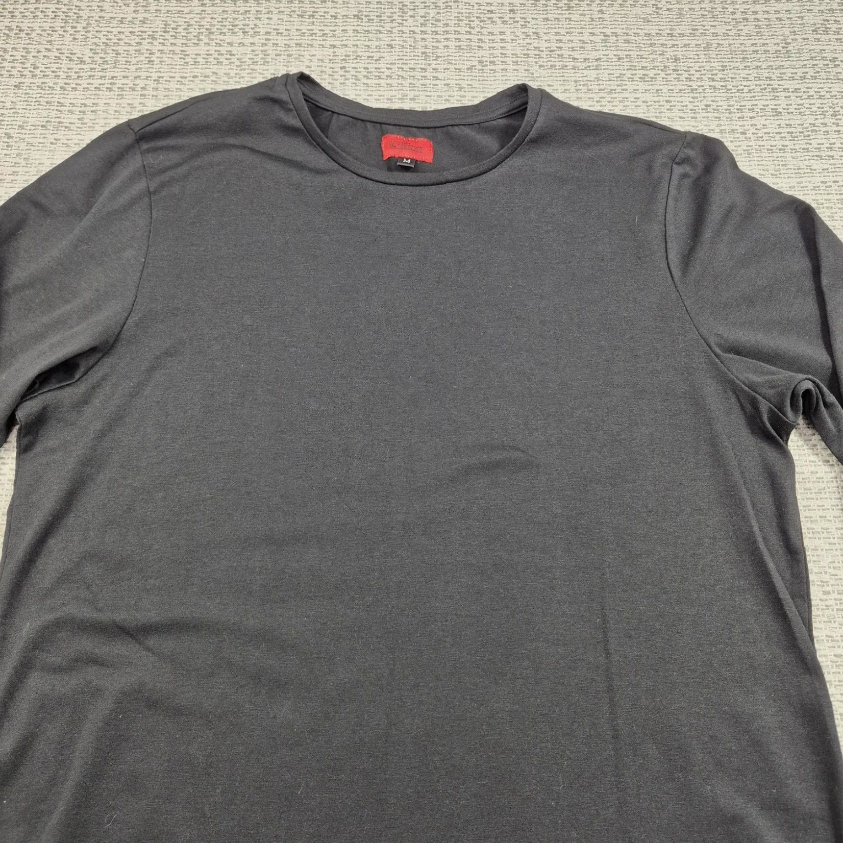 Vintage Killion Shirt Mens Medium Black Long Sleeve Curved Hem Crew Neck Tee Size US M / EU 48-50 / 2 - 4 Thumbnail