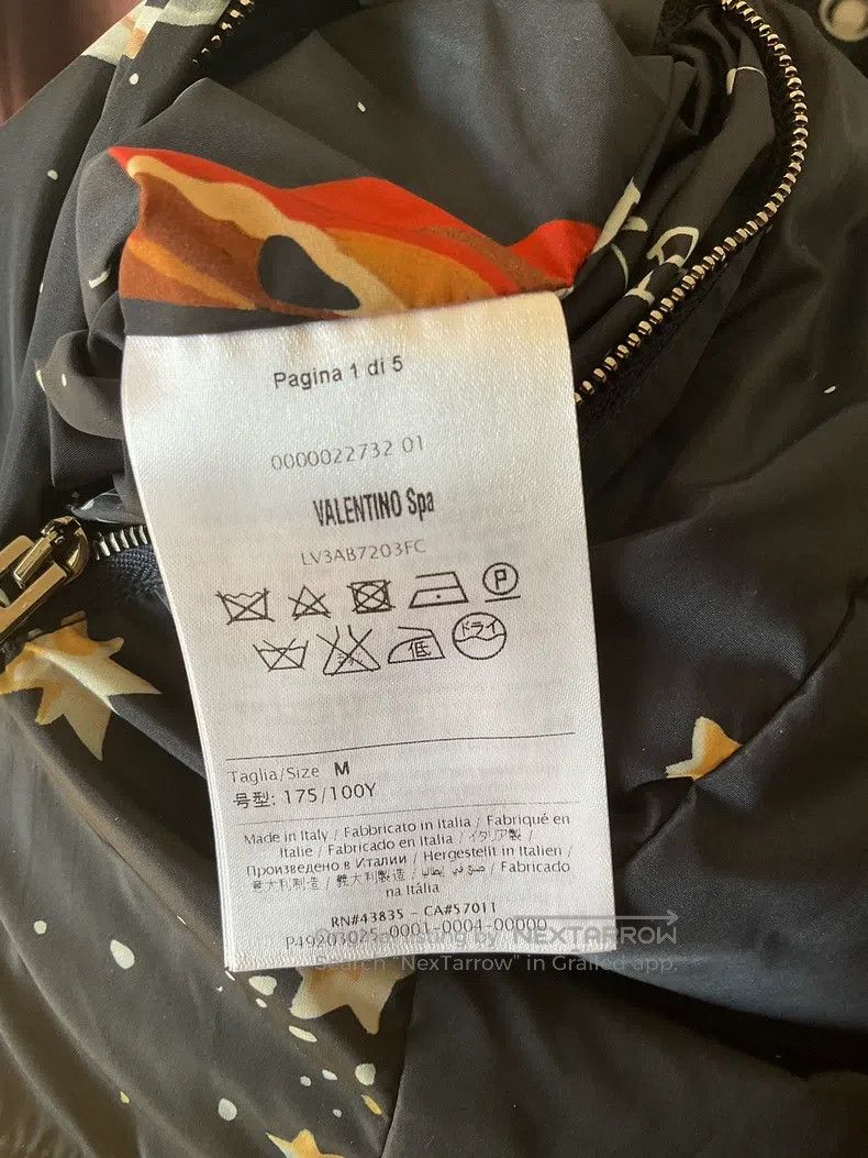 Valentino Valentino Men's padded jackets are worn on both sides Size M / US 6-8 / IT 42-44 - 7 Thumbnail