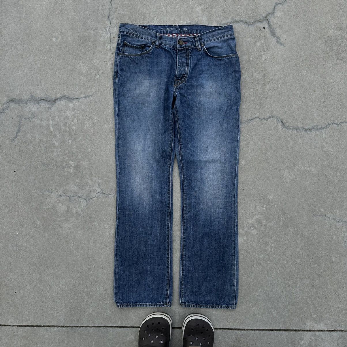 Tommy Hilfiger × Vintage Vintage Tommy Hilfiger Jeans W34xL32 Old Money Pants Size US 34 / EU 50 - 3 Thumbnail