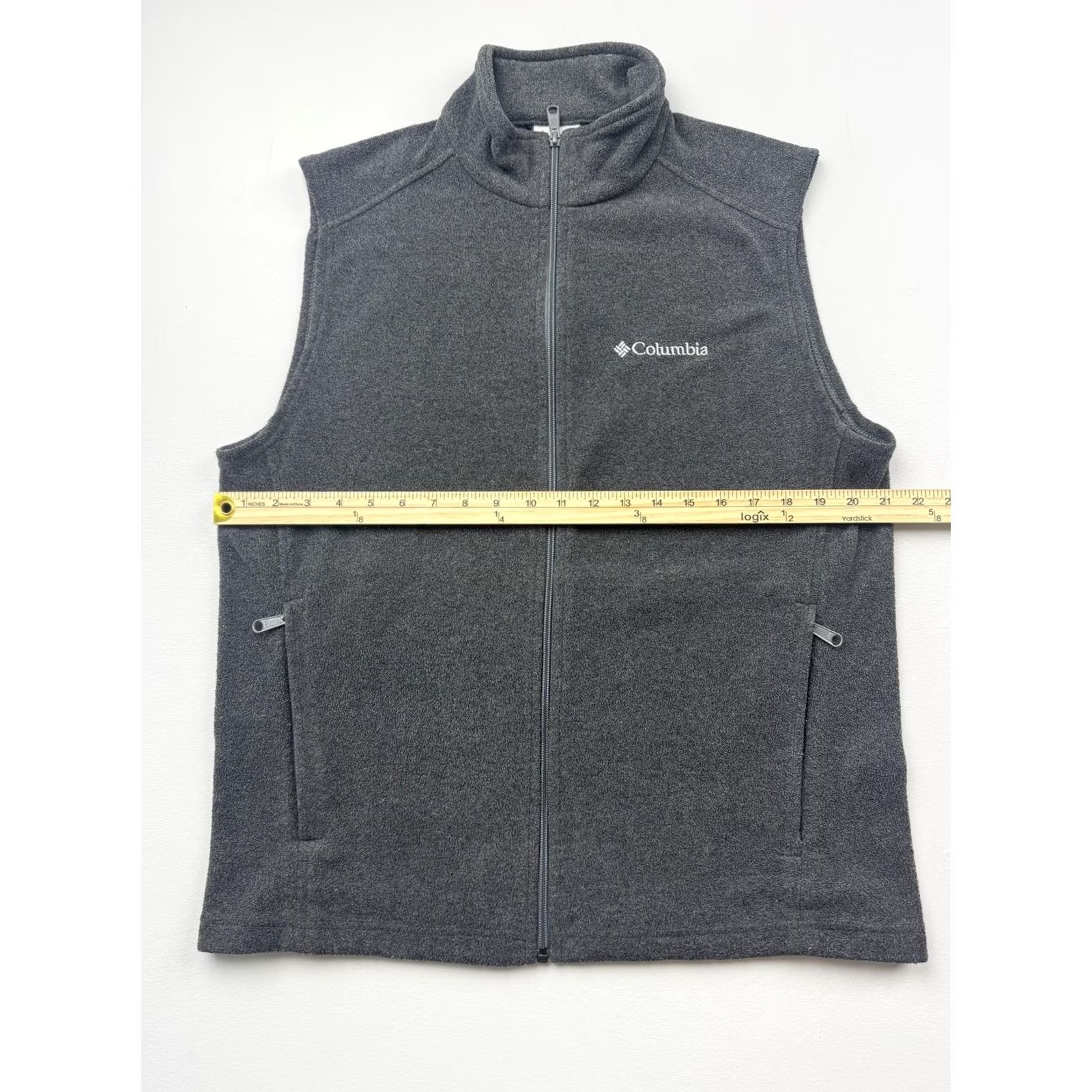 Vintage Columbia Vest Mens Medium Gray Fleece Full Zip Pockets Outdoor Hiking Casual Size US M / EU 48-50 / 2 - 5 Thumbnail