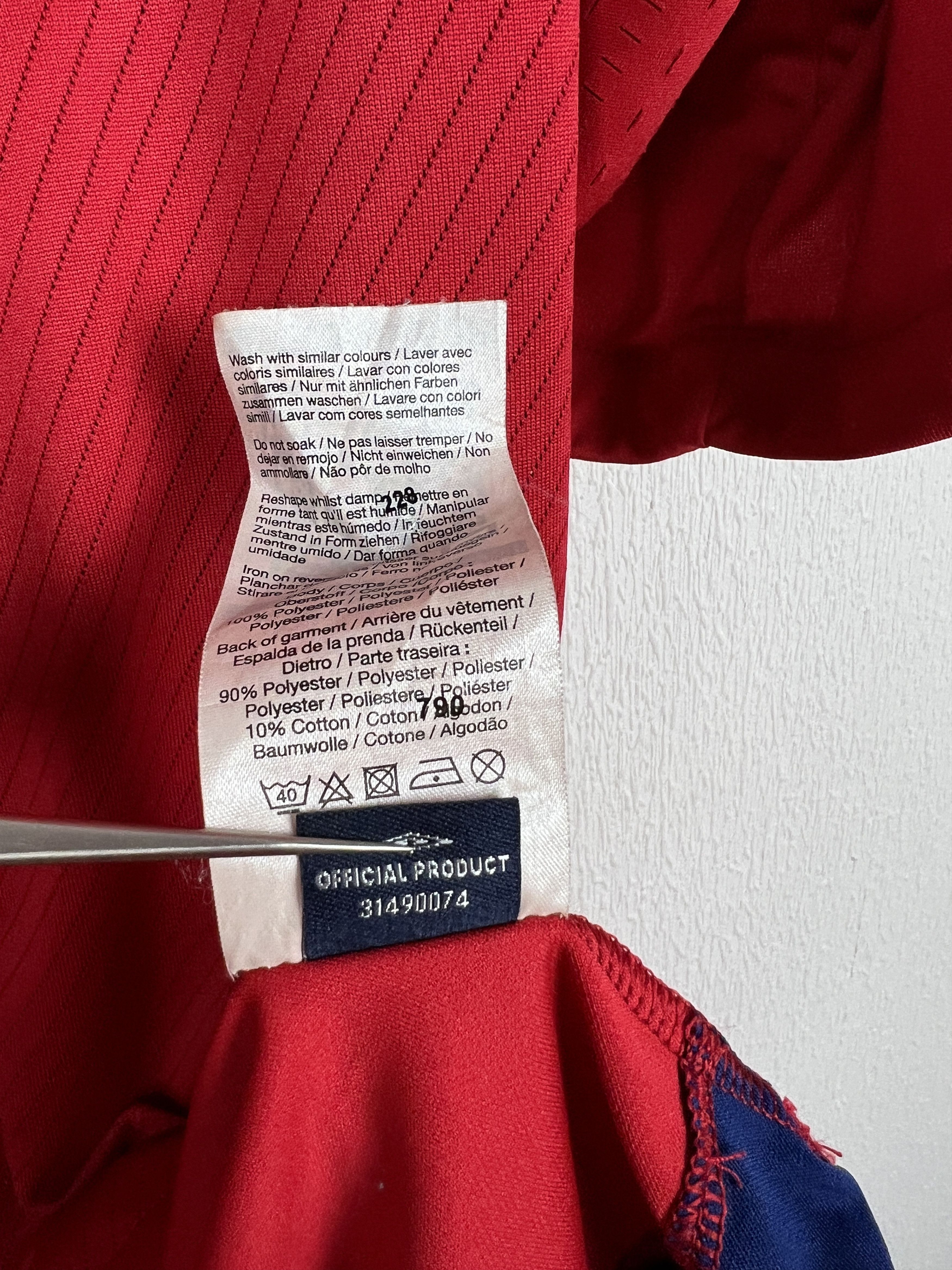 Umbro England Away football shirt Soccer National Jersey Trikot Size US M / EU 48-50 / 2 - 8 Thumbnail