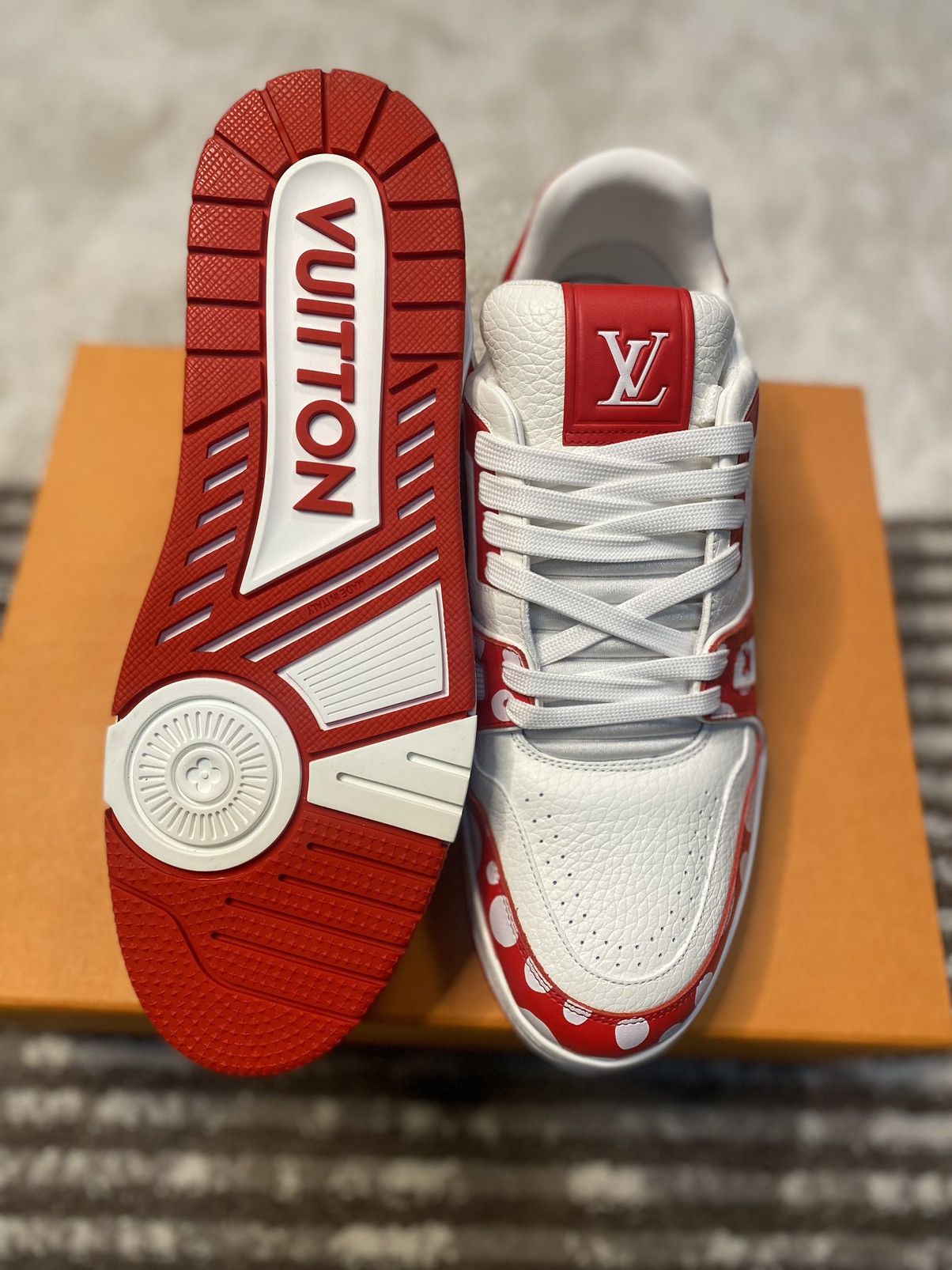 Louis Vuitton Lv trainer Size US 9 / EU 42 - 3 Thumbnail