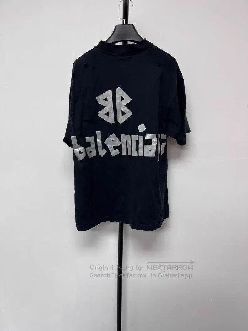 Balenciaga Balenciaga Letter Print Worn Short Sleeve Crew Neck T-Shir Size S / US 4 / IT 40 - 2 Thumbnail
