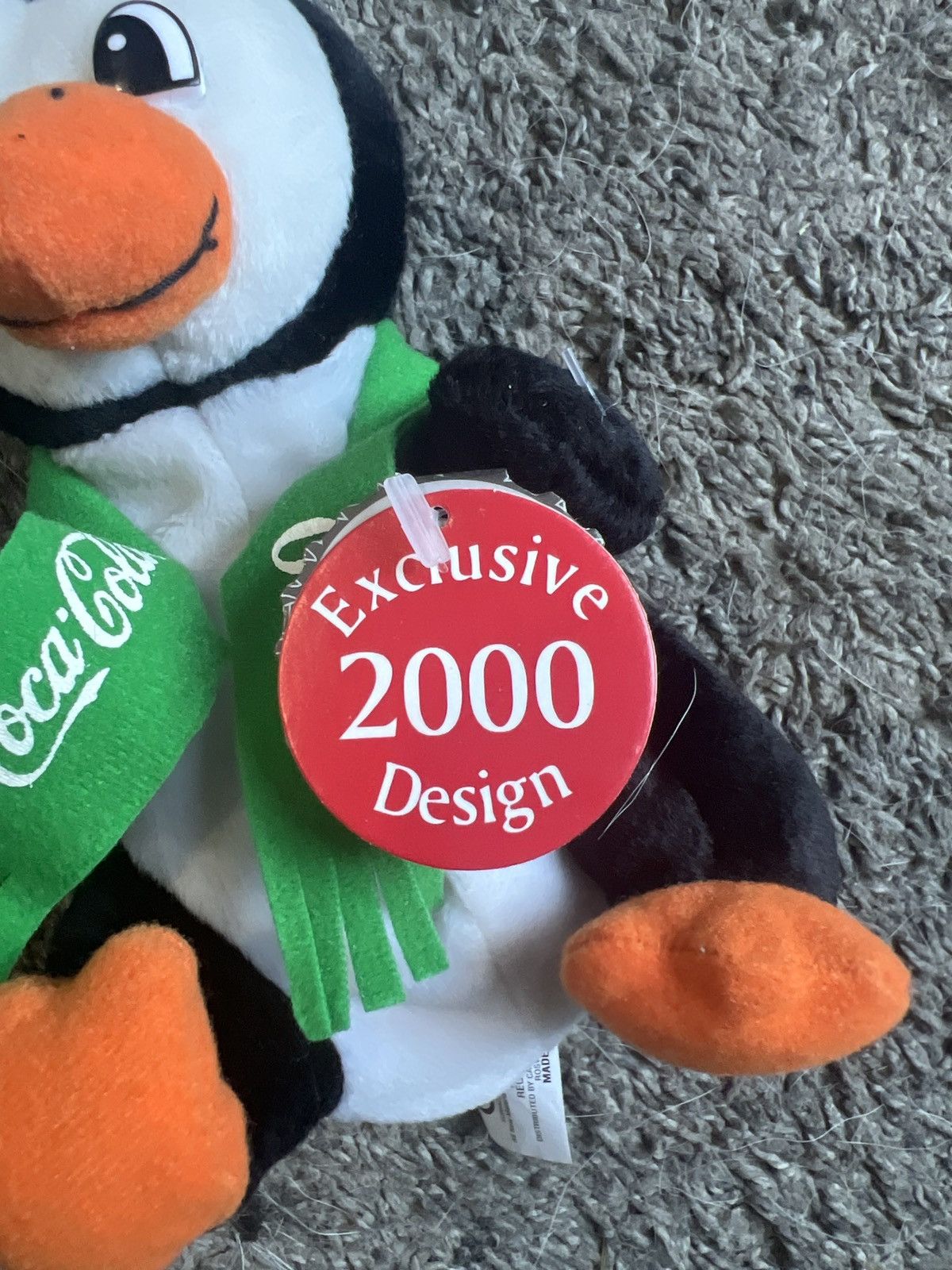 Coca Cola 1999 Coca-Cola Penguin In A 2000 Scarf Plush Size ONE SIZE - 3 Thumbnail