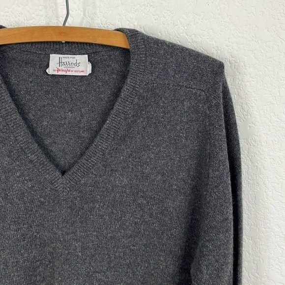 Vintage Pringle Of Scotland outlets Men's Gray 100% Cashmere V-Neck Sweater