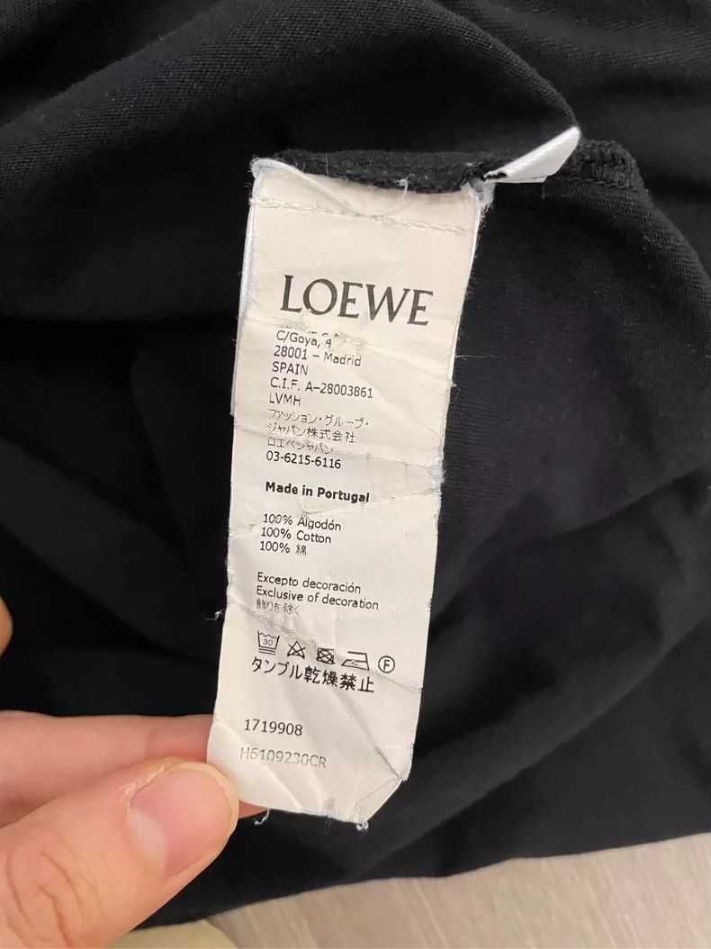 Loewe loewe Classic Black Embroidered Small Logo Short Sleeve 250 Size US S / EU 44-46 / 1 - 6 Thumbnail
