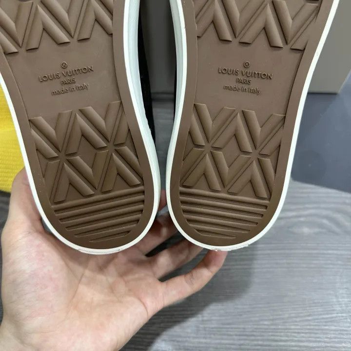 Louis Vuitton Louis Vuitton Black High-Top Fashion Sneakers -2508 Size US 6.5 / EU 39-40 - 8 Thumbnail