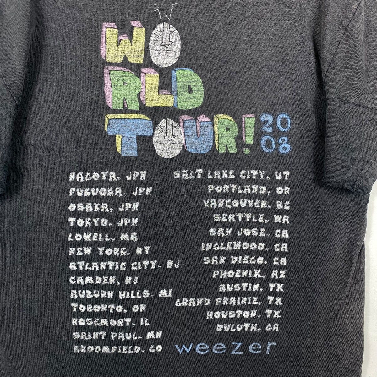Band Tees Vintage 00's WEEZER Trouble Maker Band Faded Distressed Tee Size US M / EU 48-50 / 2 - 5 Thumbnail