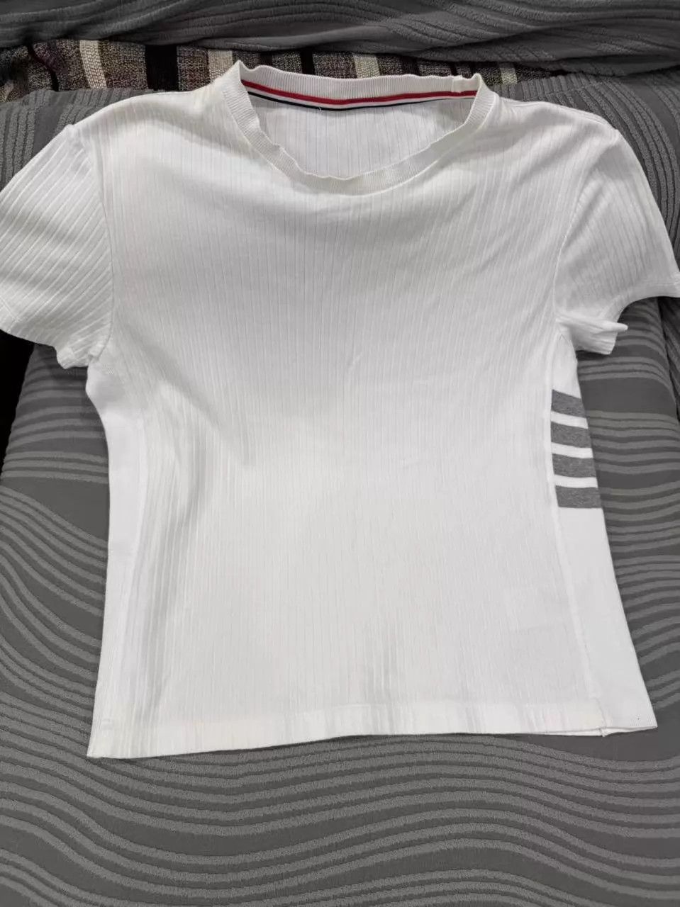 Thom Browne Thom Browne Short Sleeve Tee 42 Tag Cut Size M / US 6-8 / IT 42-44 - 1 Thumbnail