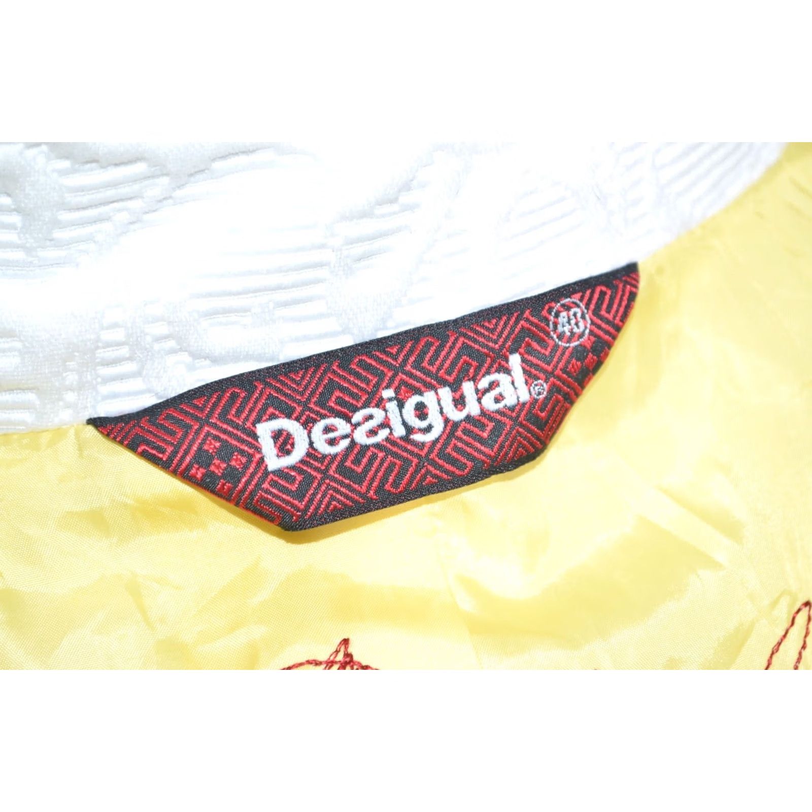 Desigual Desigual Coat White Floral Patterned Size 40 Women's Mid Lenght Long Coat Jacket Overcoat Size S / US 4 / IT 40 - 8 Thumbnail