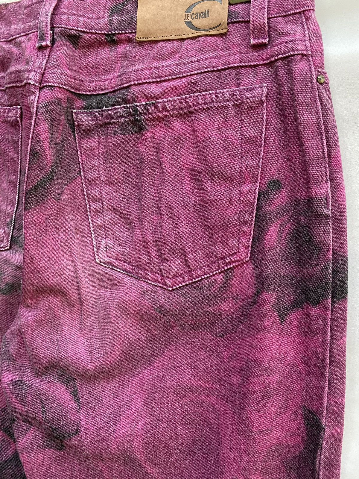Just Cavalli Vintage JustCavalli Nocturnal Rose Blossom Bootcut Pants Size US 32 / EU 48 - 17 Thumbnail