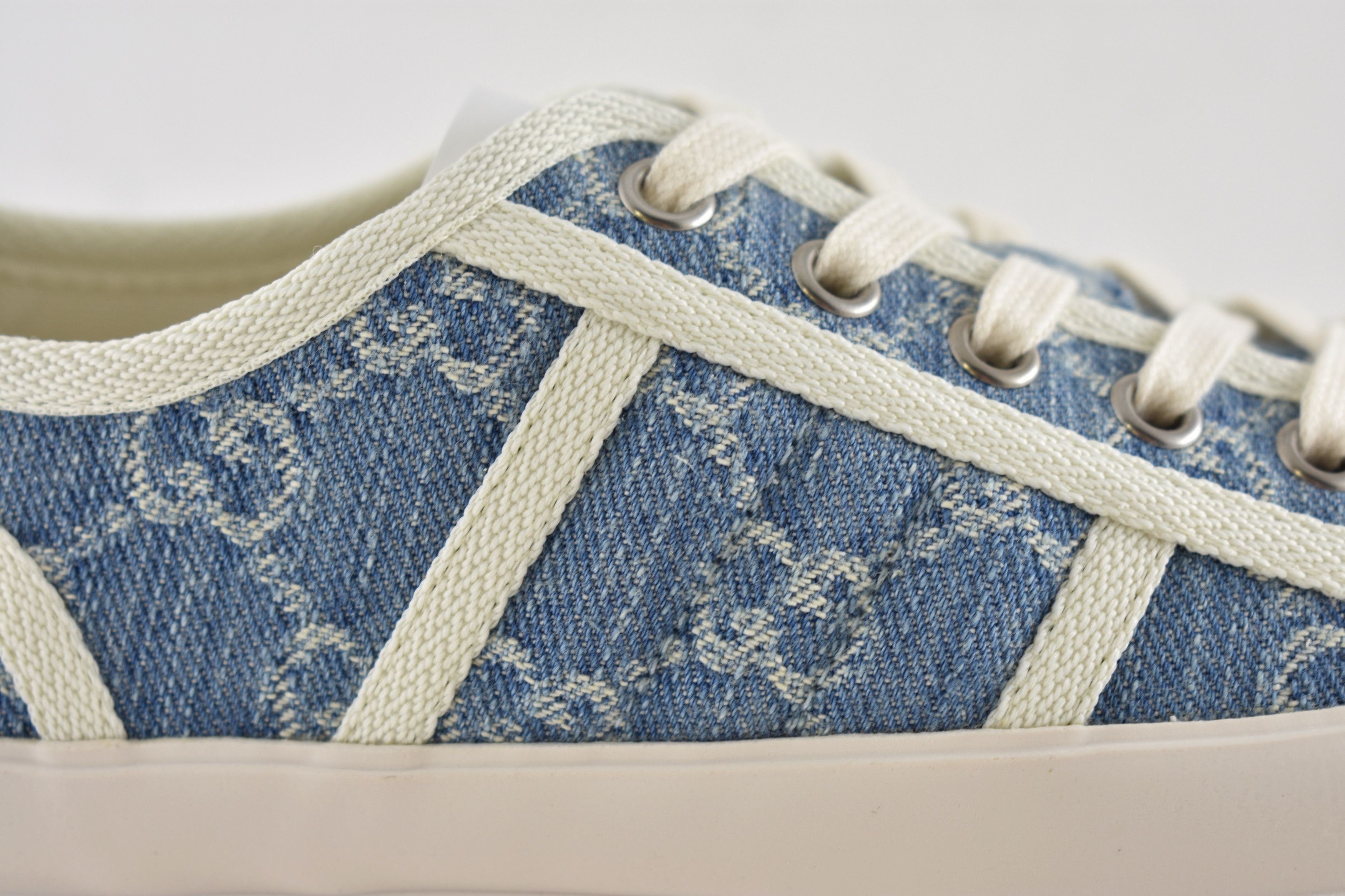 Gucci Gucci Chunky Monogram GG Logo Denim Platform Sneakers 36.5 Size US 6.5 / IT 36.5 - 7 Thumbnail