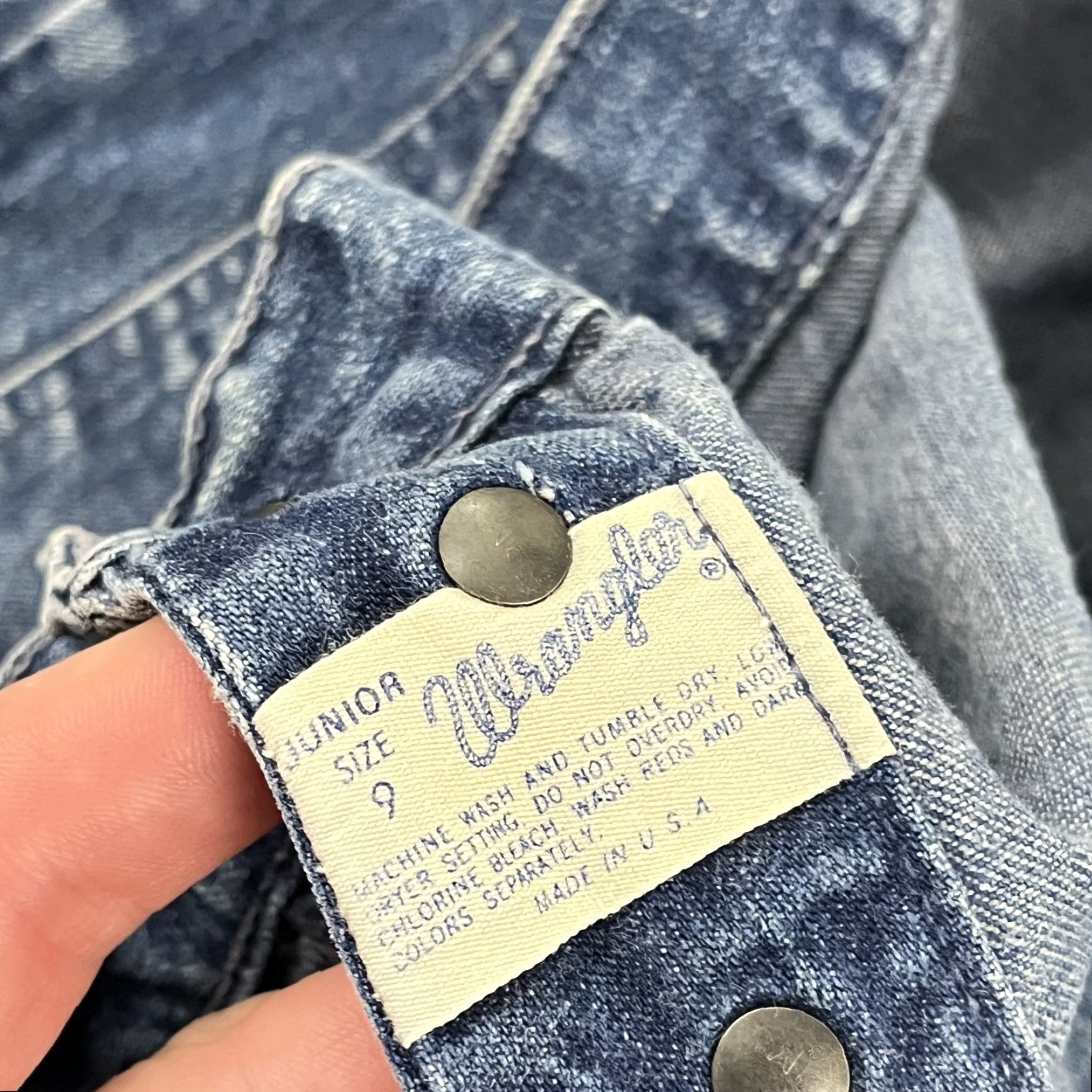 Wrangler VINTAGE Wrangler Jeans Womens 27 x 32 Denim Hand Stitched One-of-a-Kind Hippie Retro Hip Hop Jeans Womens Regular 27 Blue Size 27" / US 4 / IT 40 - 3 Thumbnail